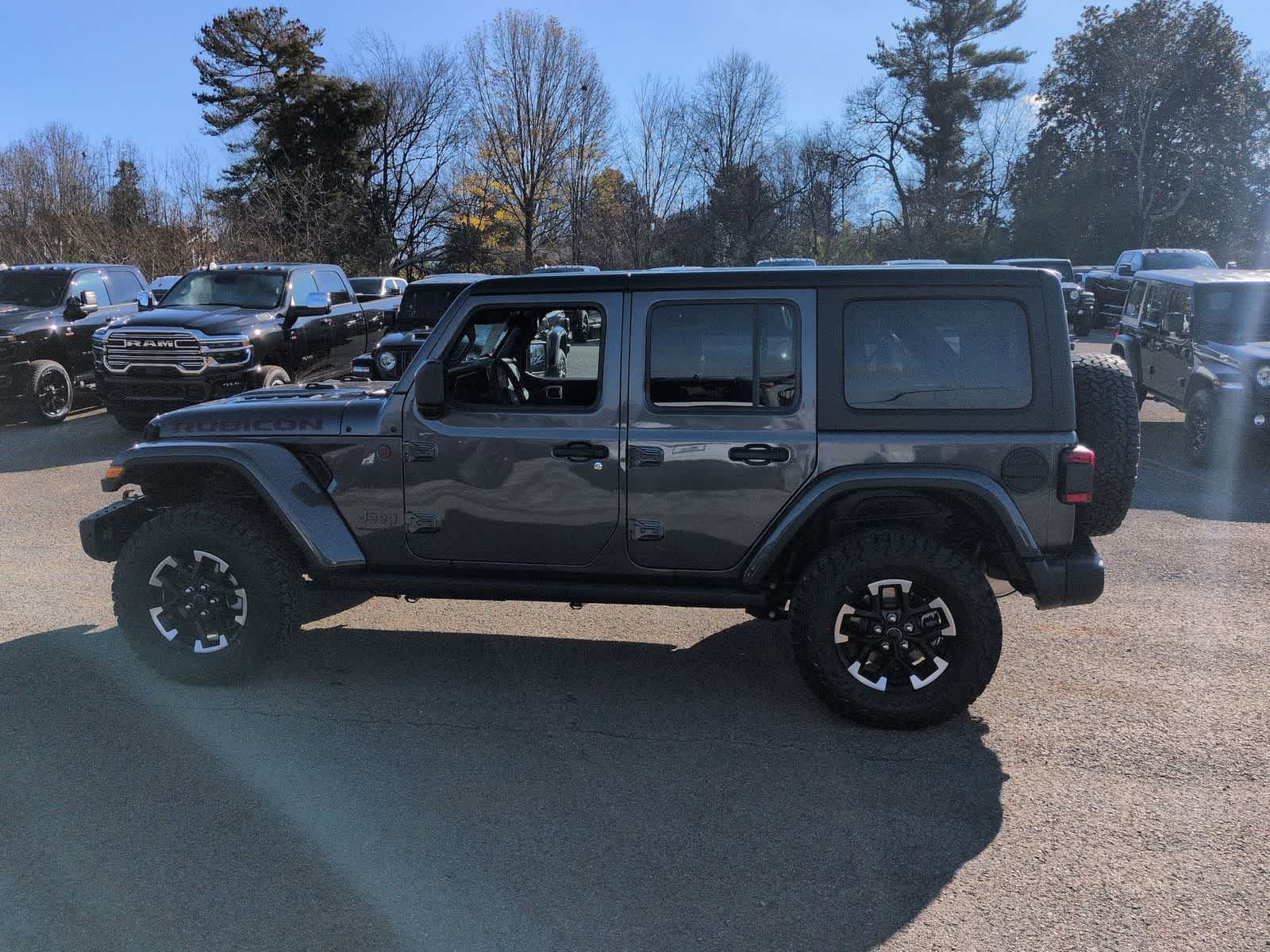 Thumbnail: 2026 Jeep Wrangler - 5