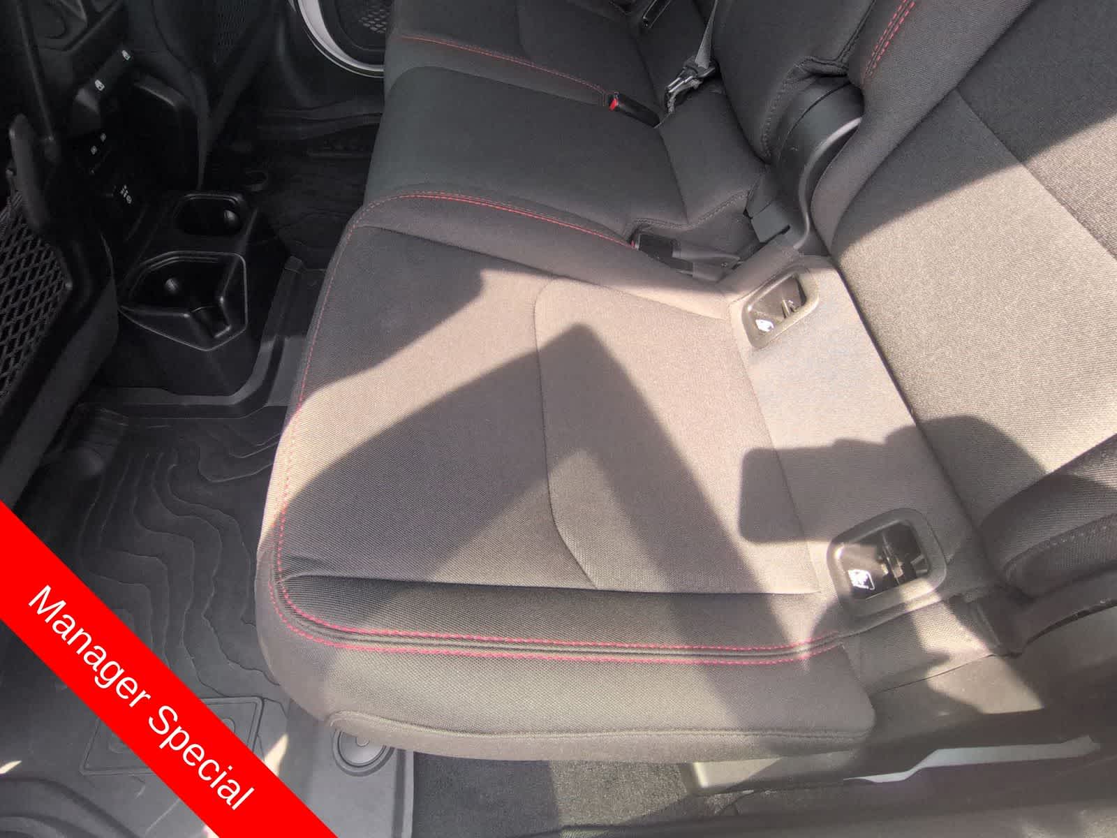 Thumbnail: 2021 Jeep Gladiator - 18