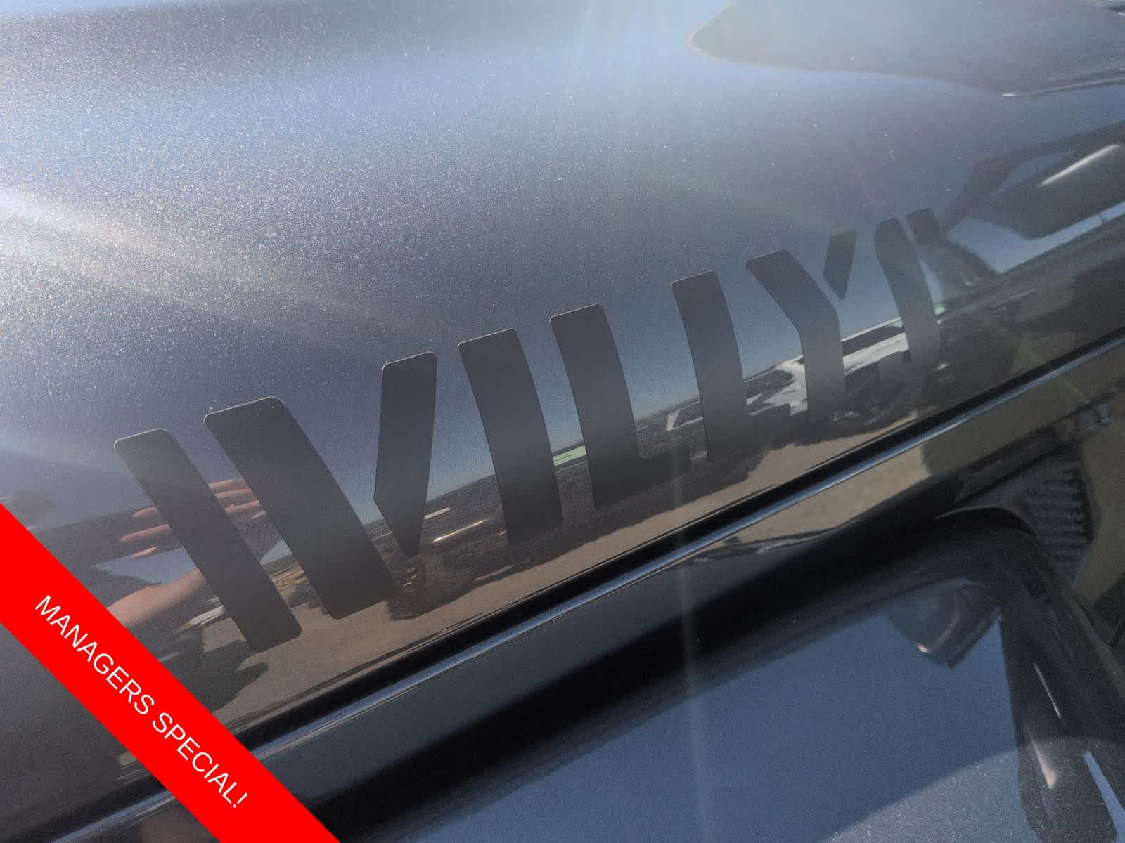 Thumbnail: 2025 Jeep Gladiator - 12