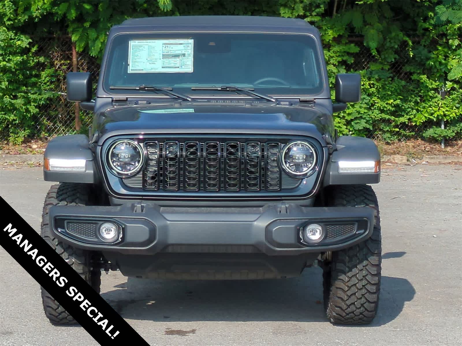 Thumbnail: 2025 Jeep Wrangler - 3