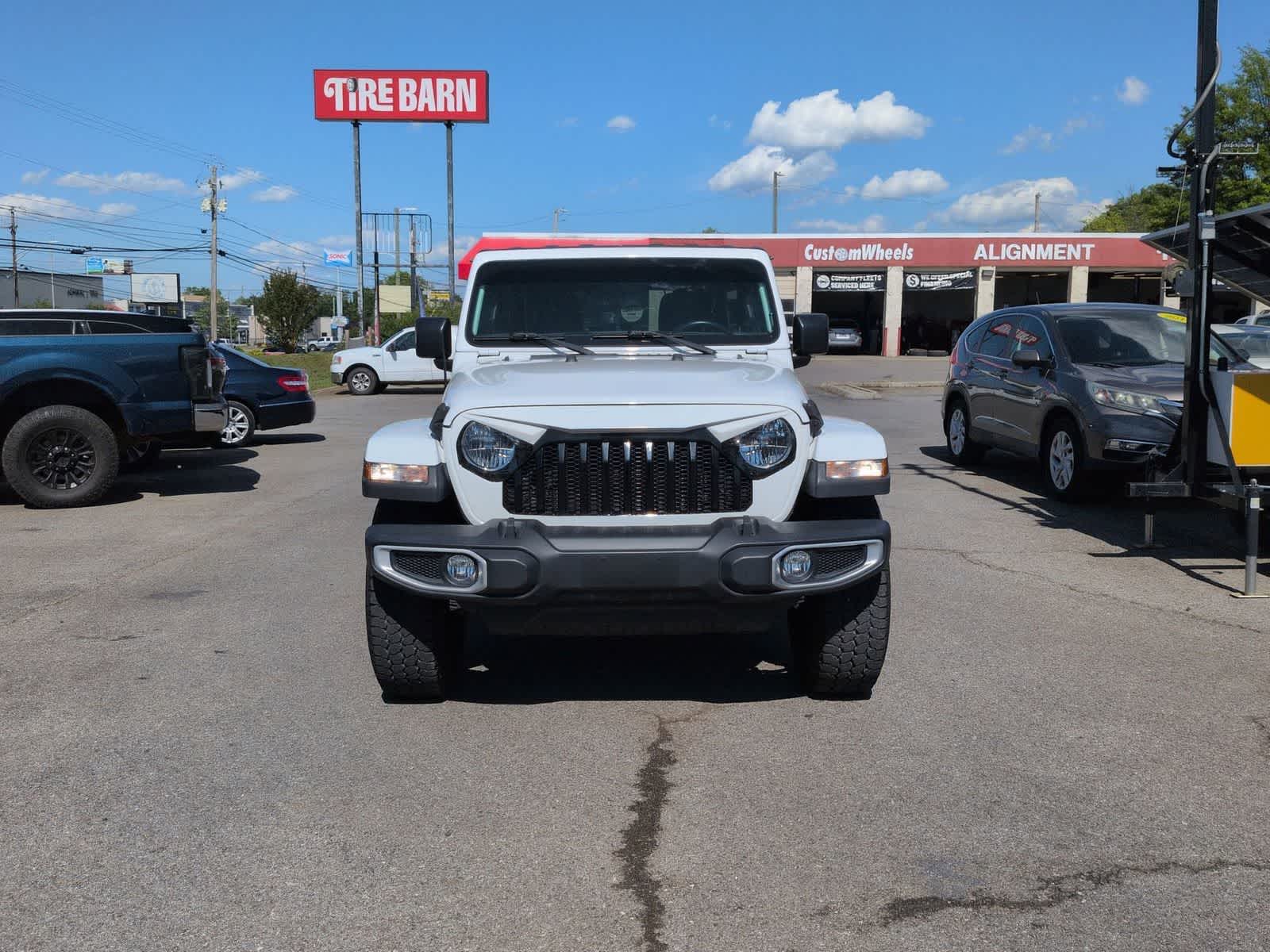 Thumbnail: 2018 Jeep Wrangler - 3