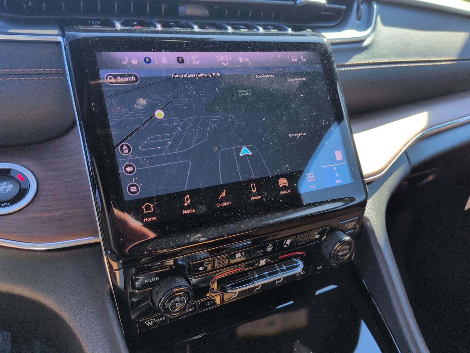 Thumbnail: 2025 Jeep Grand Cherokee - 27