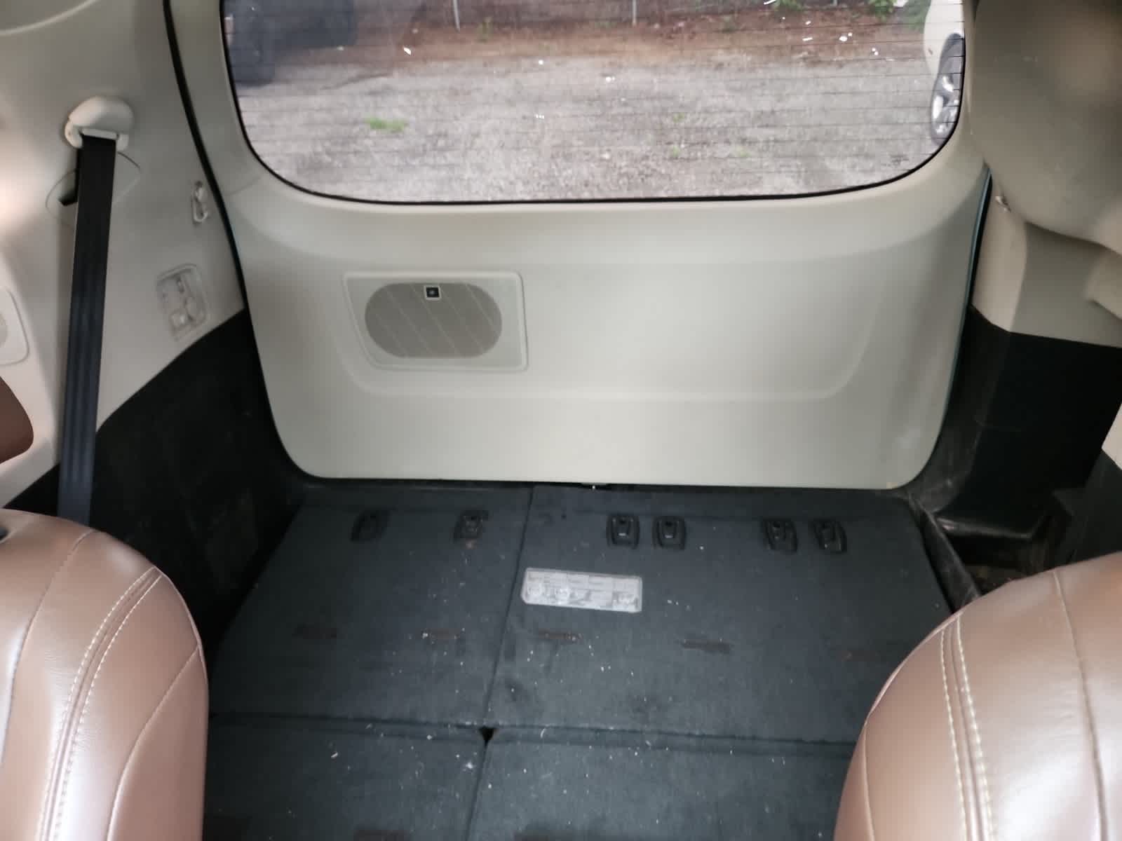 Thumbnail: 2019 Toyota Sienna - 28