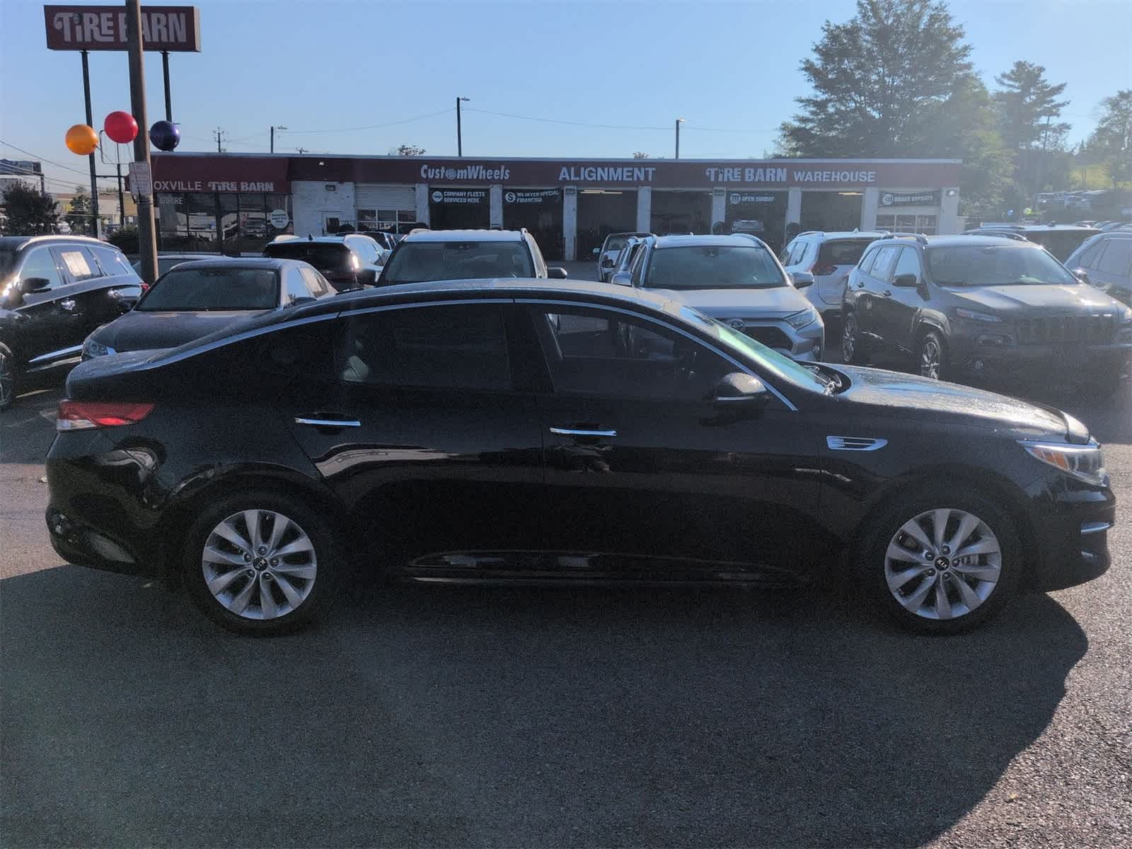 Thumbnail: 2016 Kia Optima - 9