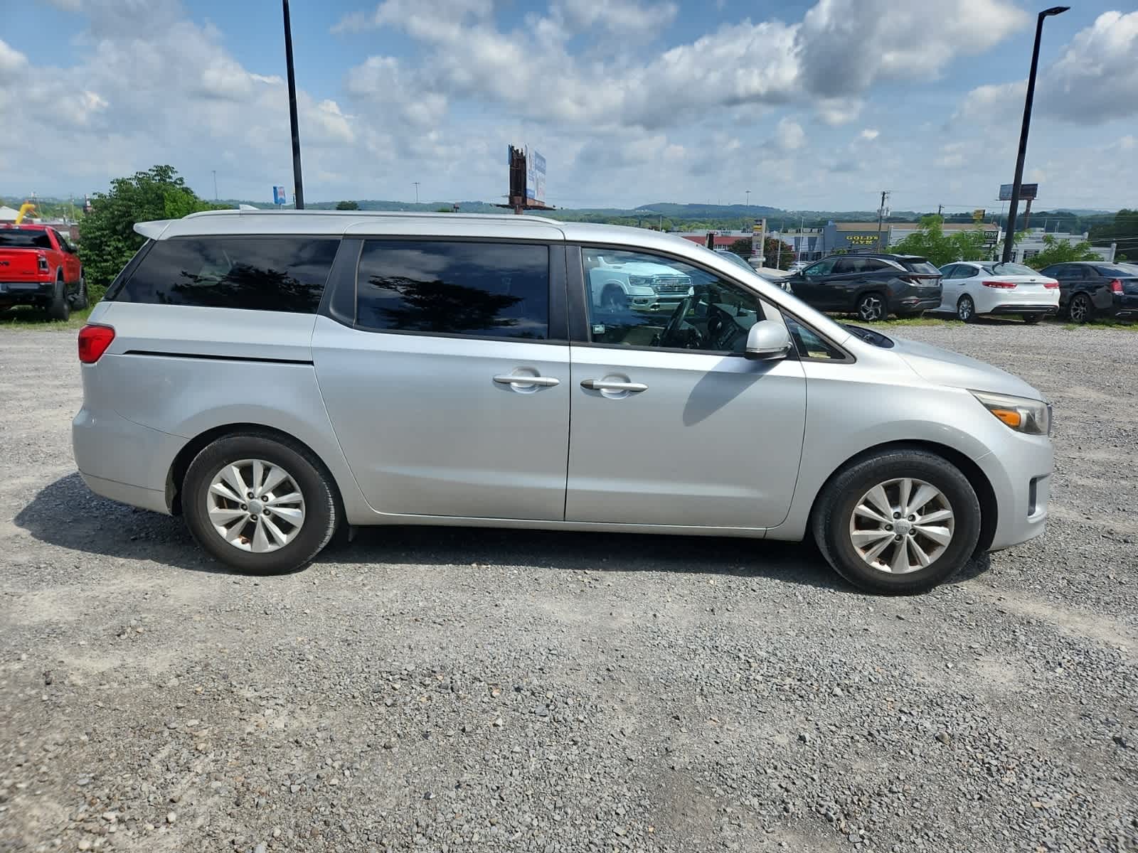 Thumbnail: 2015 Kia Sedona - 6