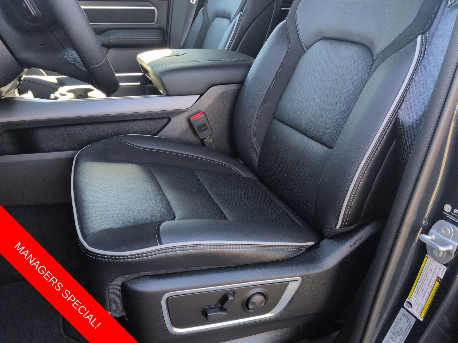 Thumbnail: 2026 RAM 1500 - 15