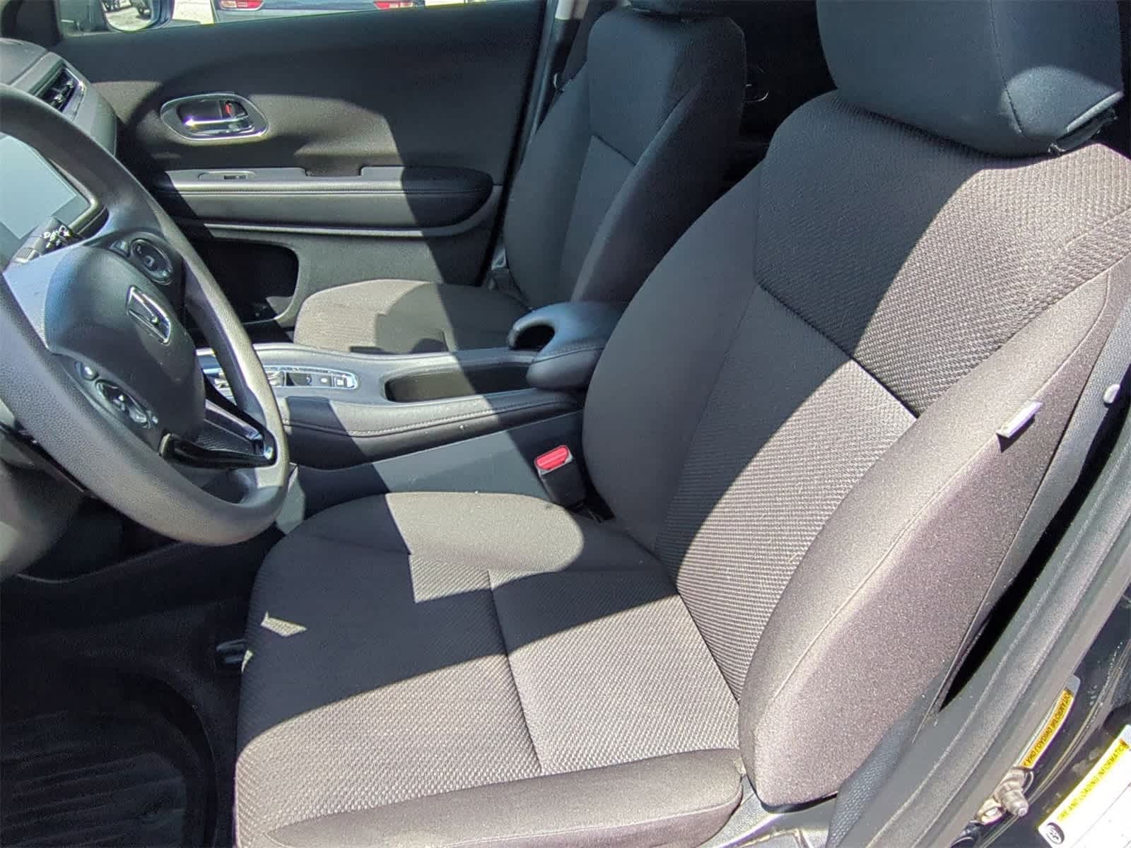 Thumbnail: 2018 Honda HR-V - 16