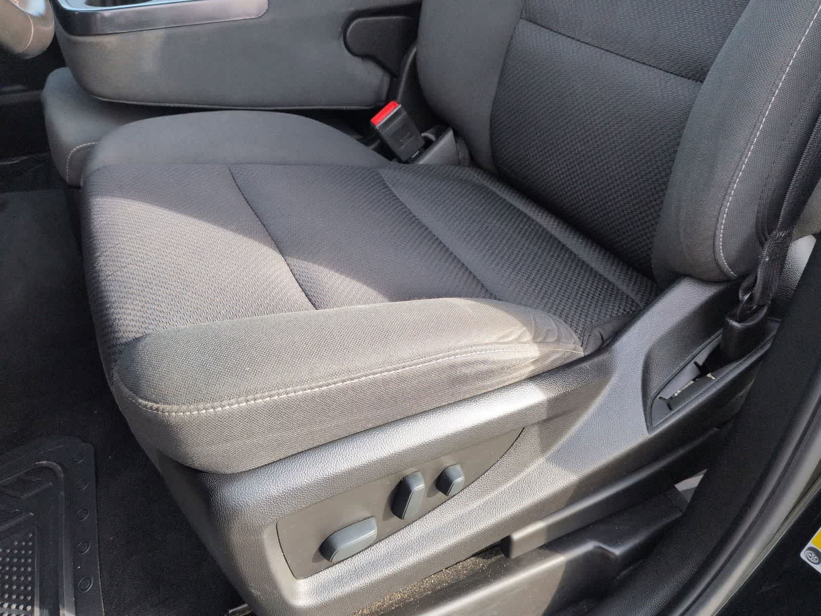 Thumbnail: 2019 Chevrolet Silverado 1500 - 15