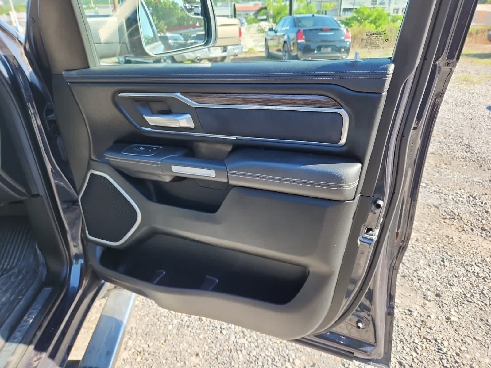 Thumbnail: 2020 RAM 1500 - 23