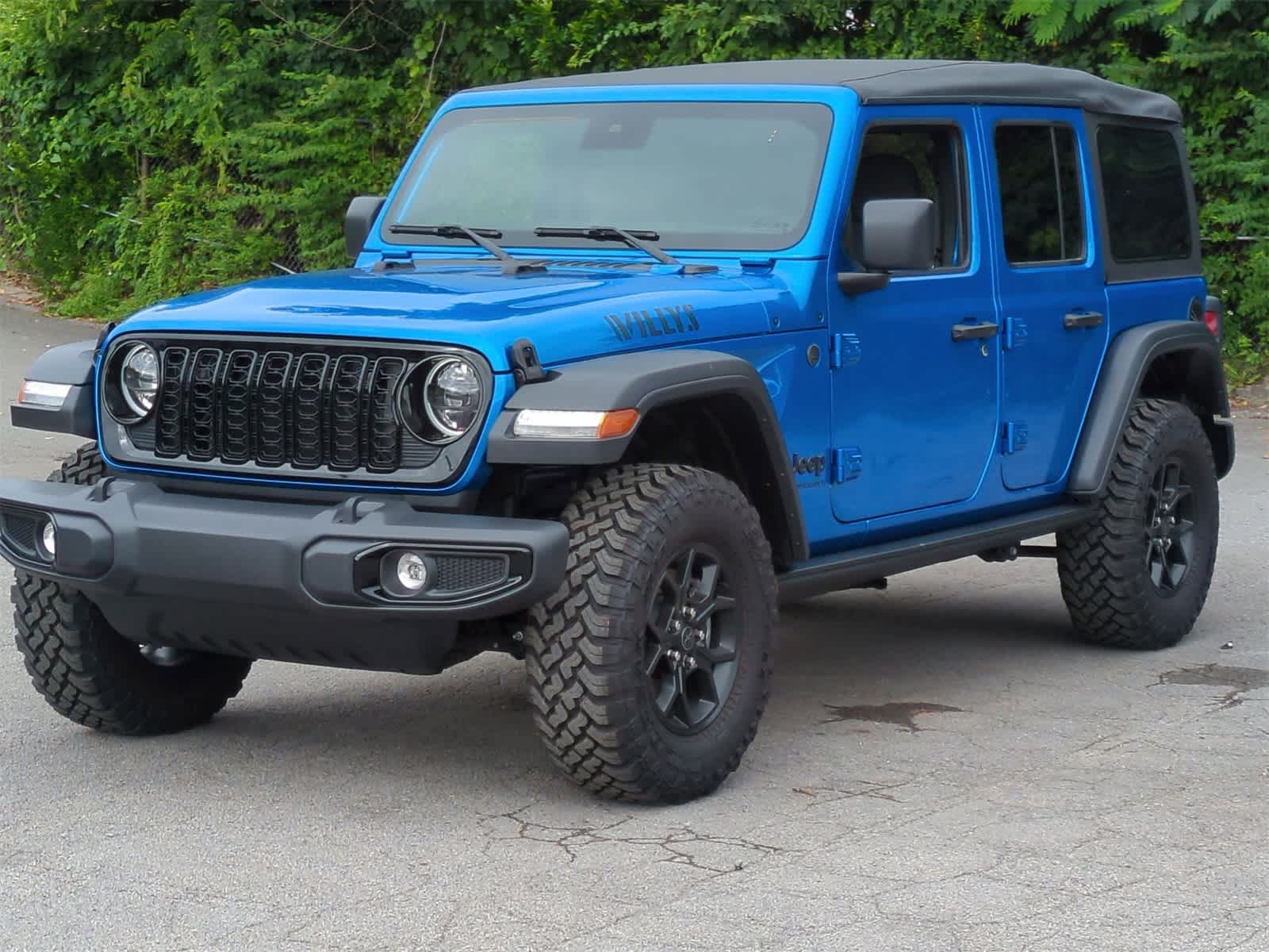 2025 Jeep Wrangler Willys Wheeler 4