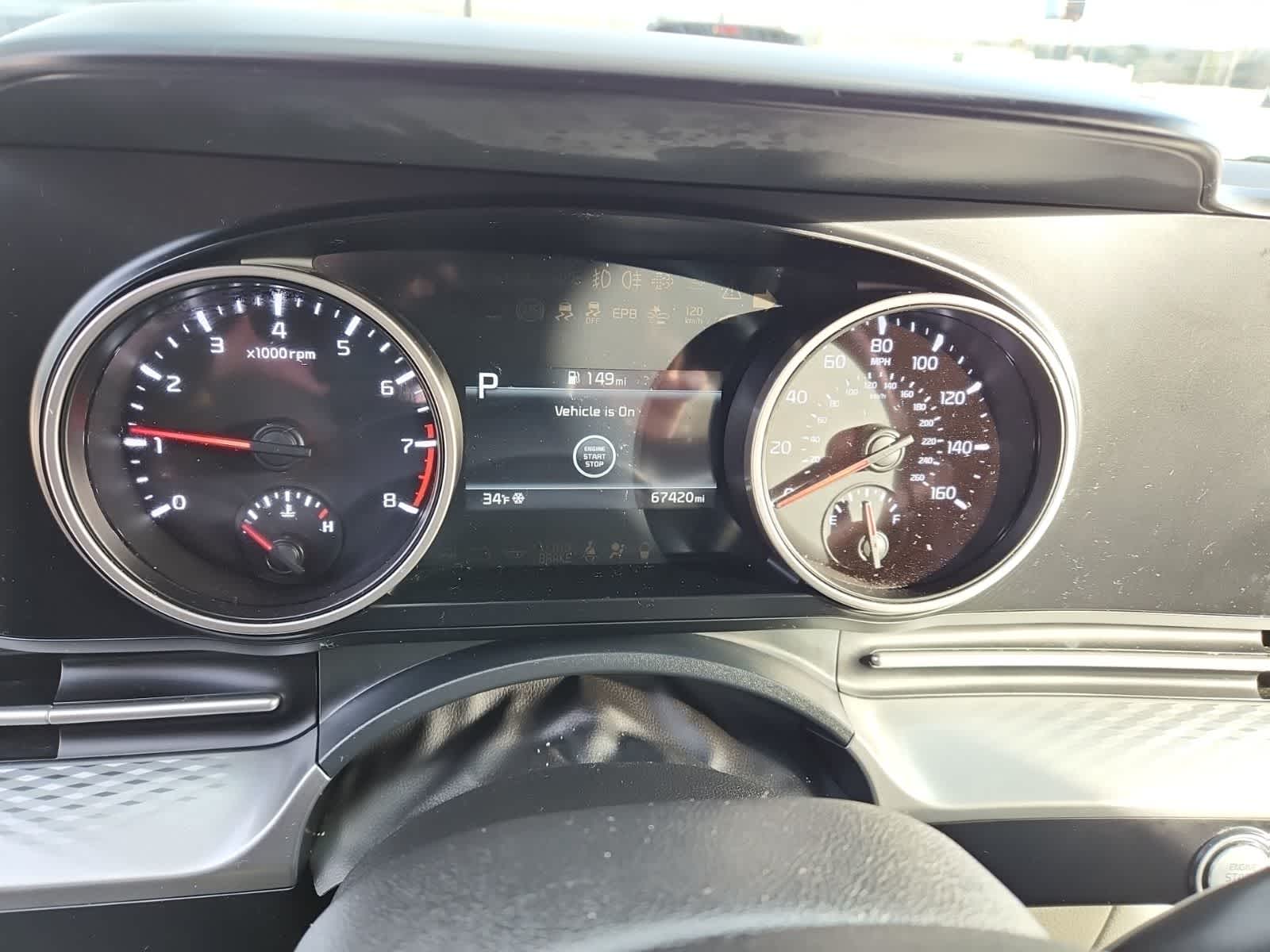 Thumbnail: 2022 Kia Carnival - 9