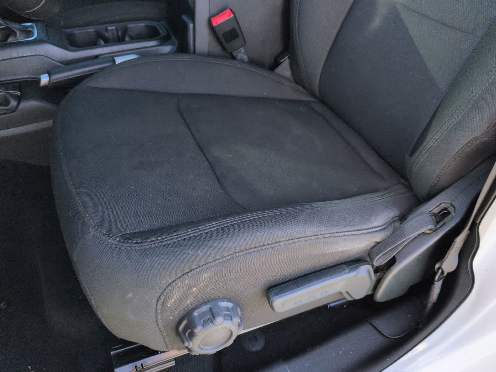 Thumbnail: 2018 Jeep Wrangler - 15