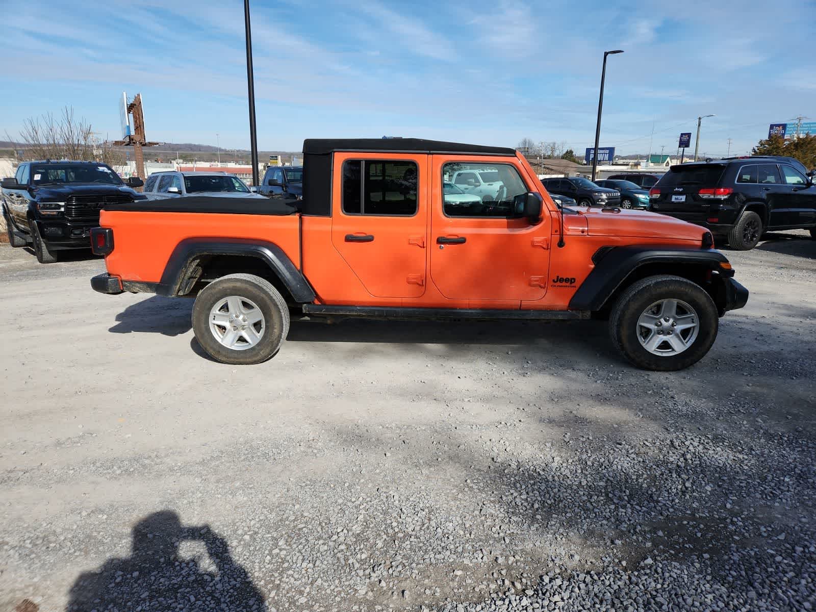 Thumbnail: 2020 Jeep Gladiator - 7