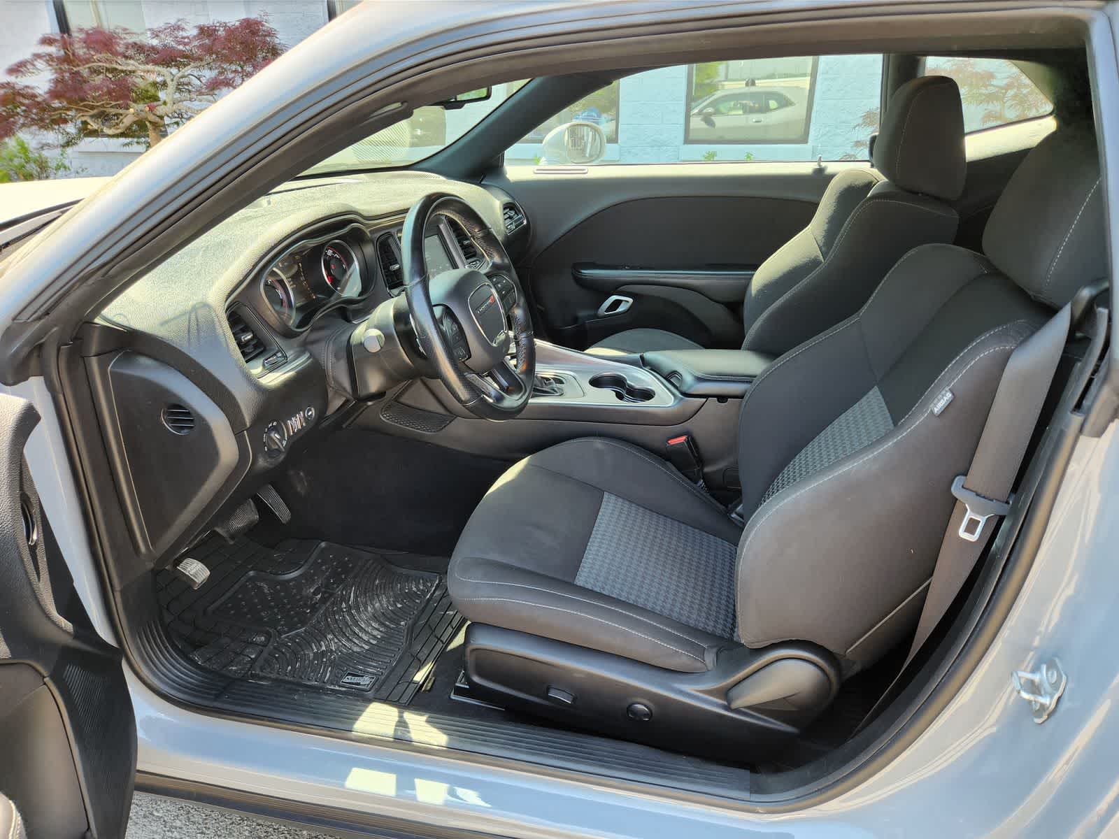 Thumbnail: 2022 Dodge Challenger - 15