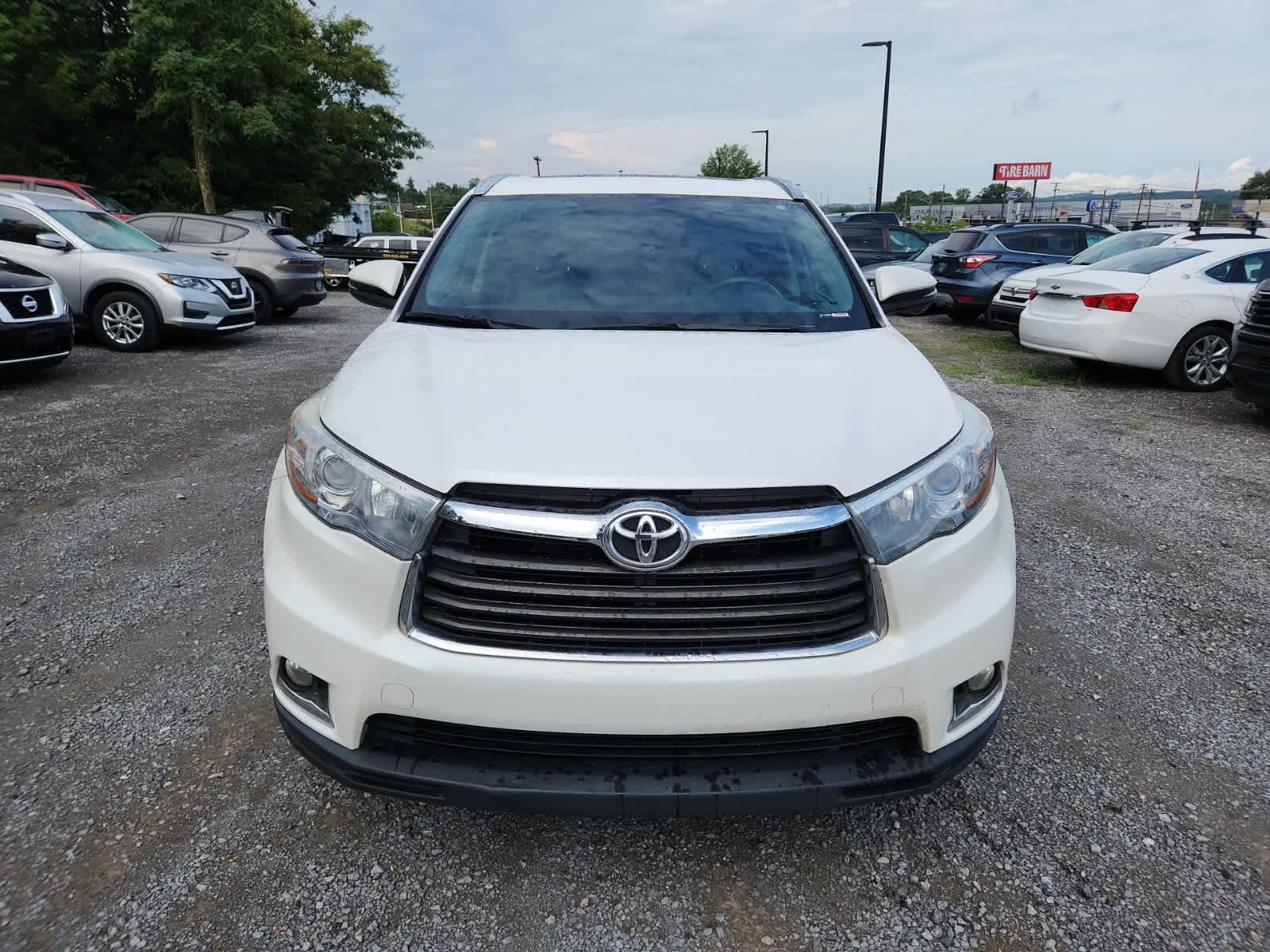 Thumbnail: 2016 Toyota Highlander - 8