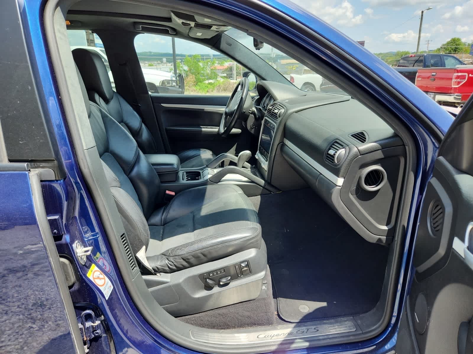 Thumbnail: 2008 Porsche Cayenne - 20
