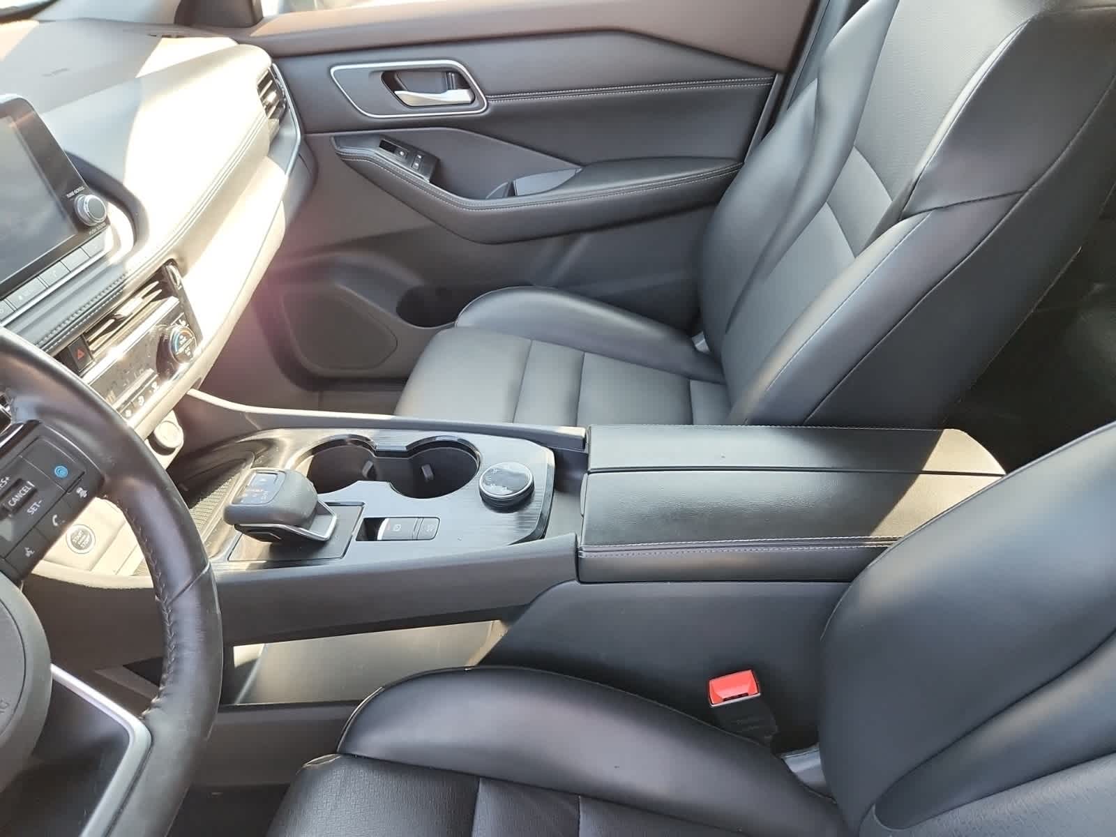 Thumbnail: 2021 Nissan Rogue - 11