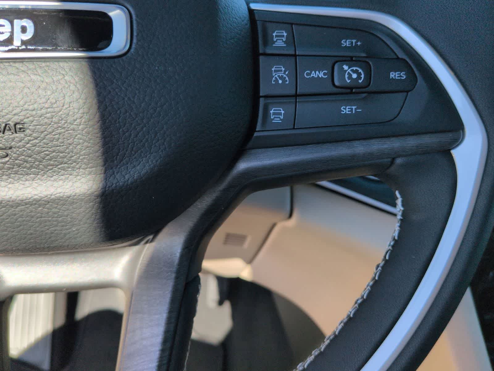 Thumbnail: 2025 Jeep Grand Cherokee L - 23