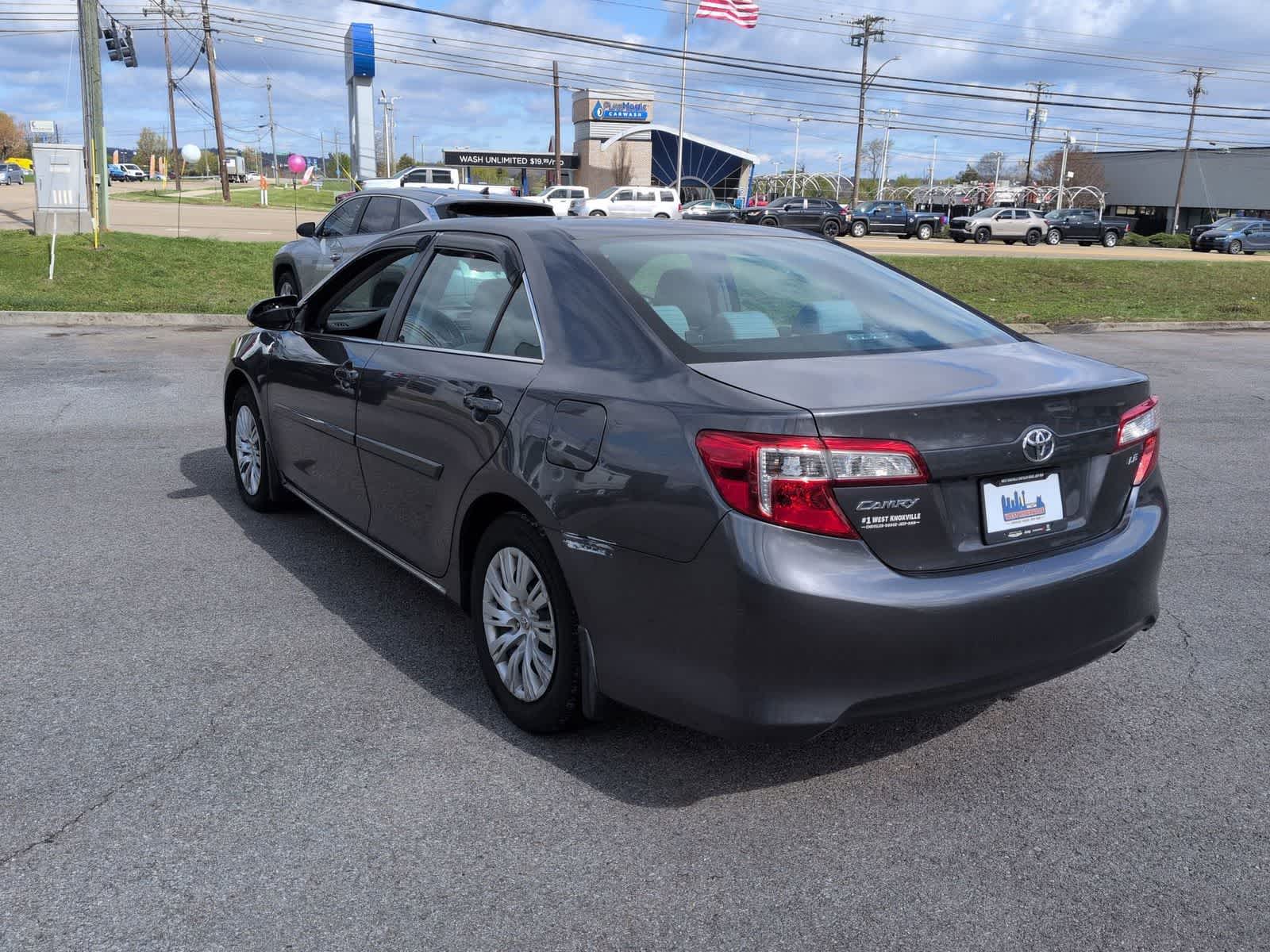 Thumbnail: 2014 Toyota Camry - 6