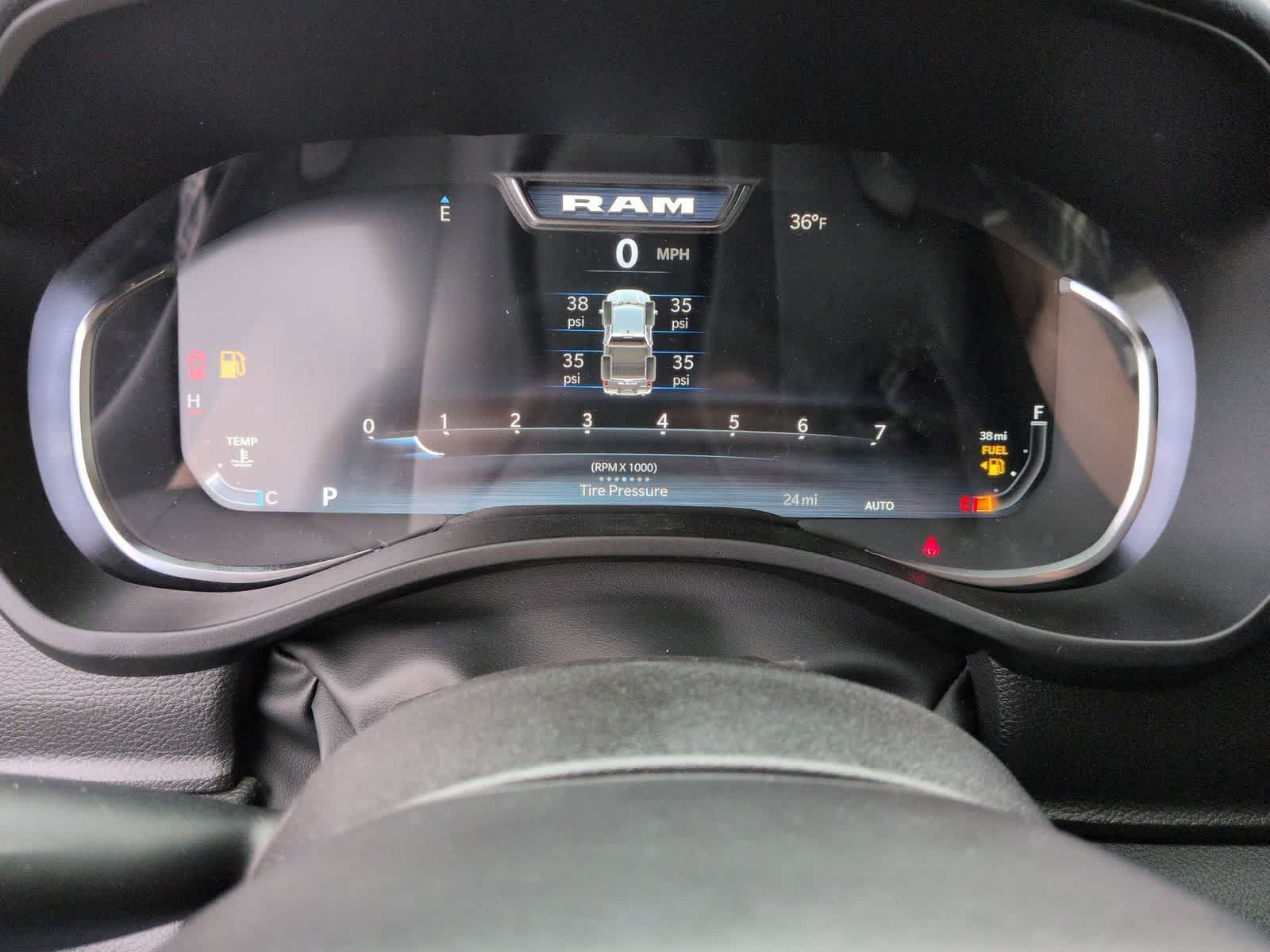 Thumbnail: 2026 RAM 1500 - 33