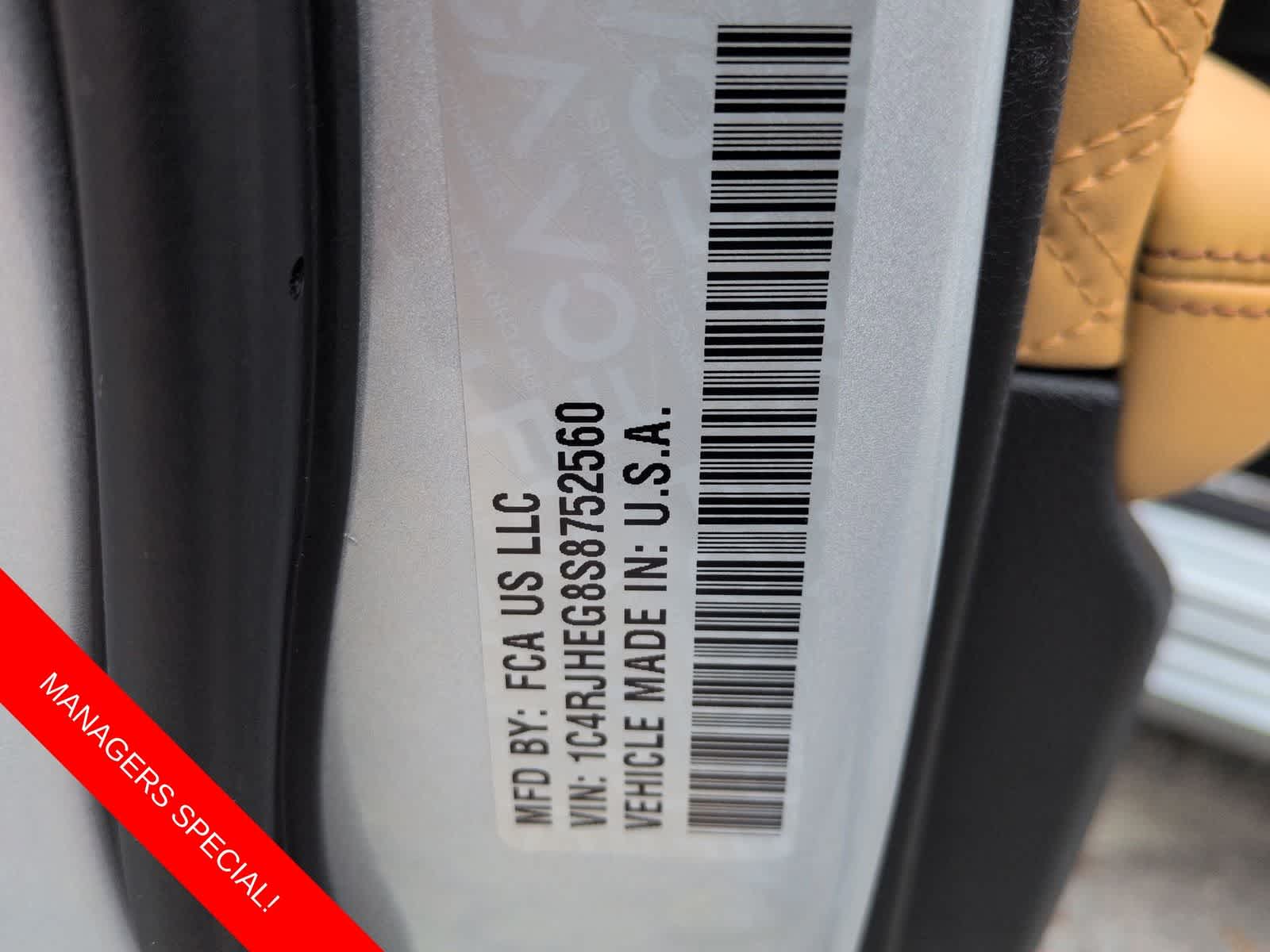 Thumbnail: 2025 Jeep Grand Cherokee - 32