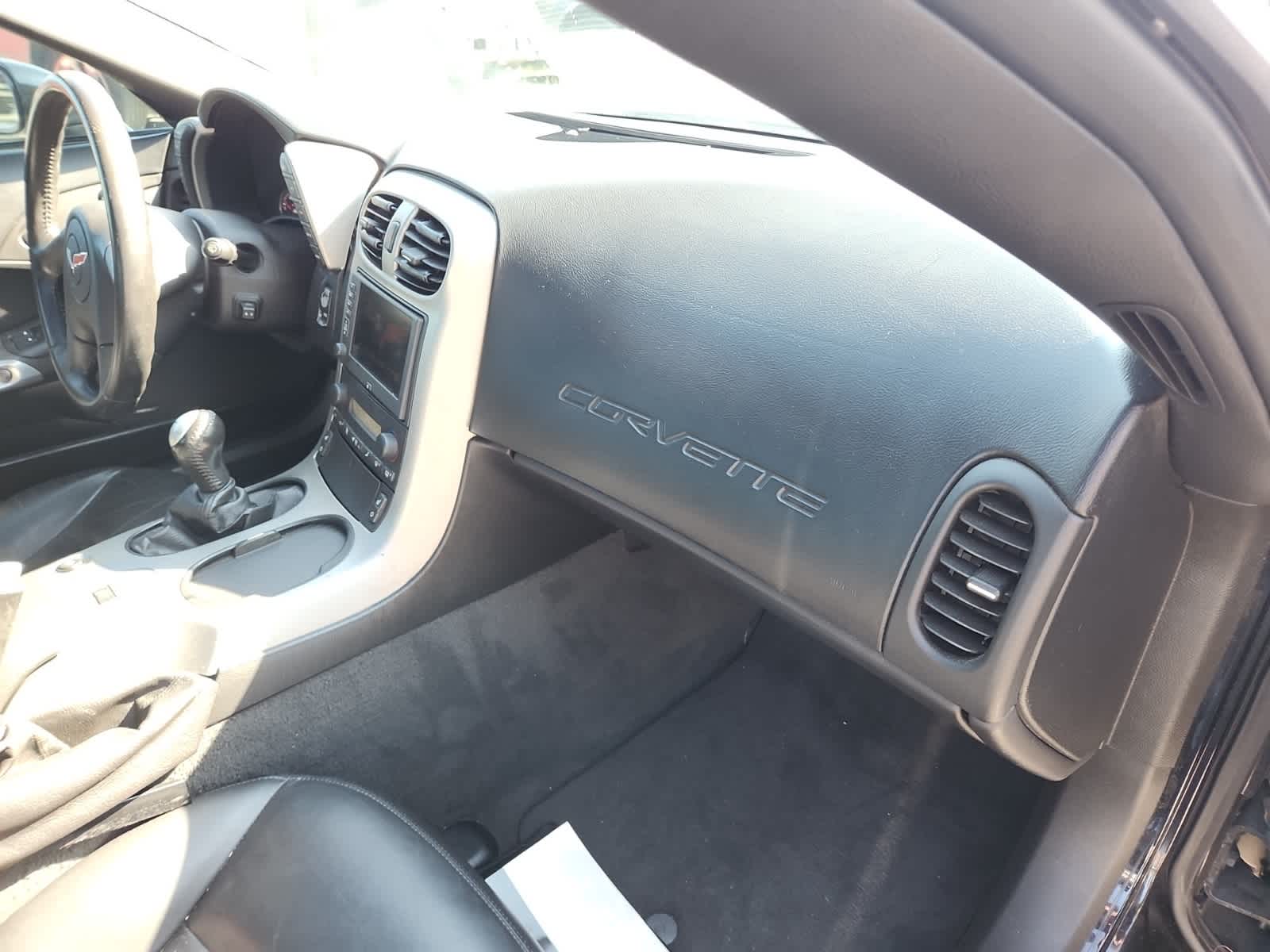 Thumbnail: 2005 Chevrolet Corvette - 16