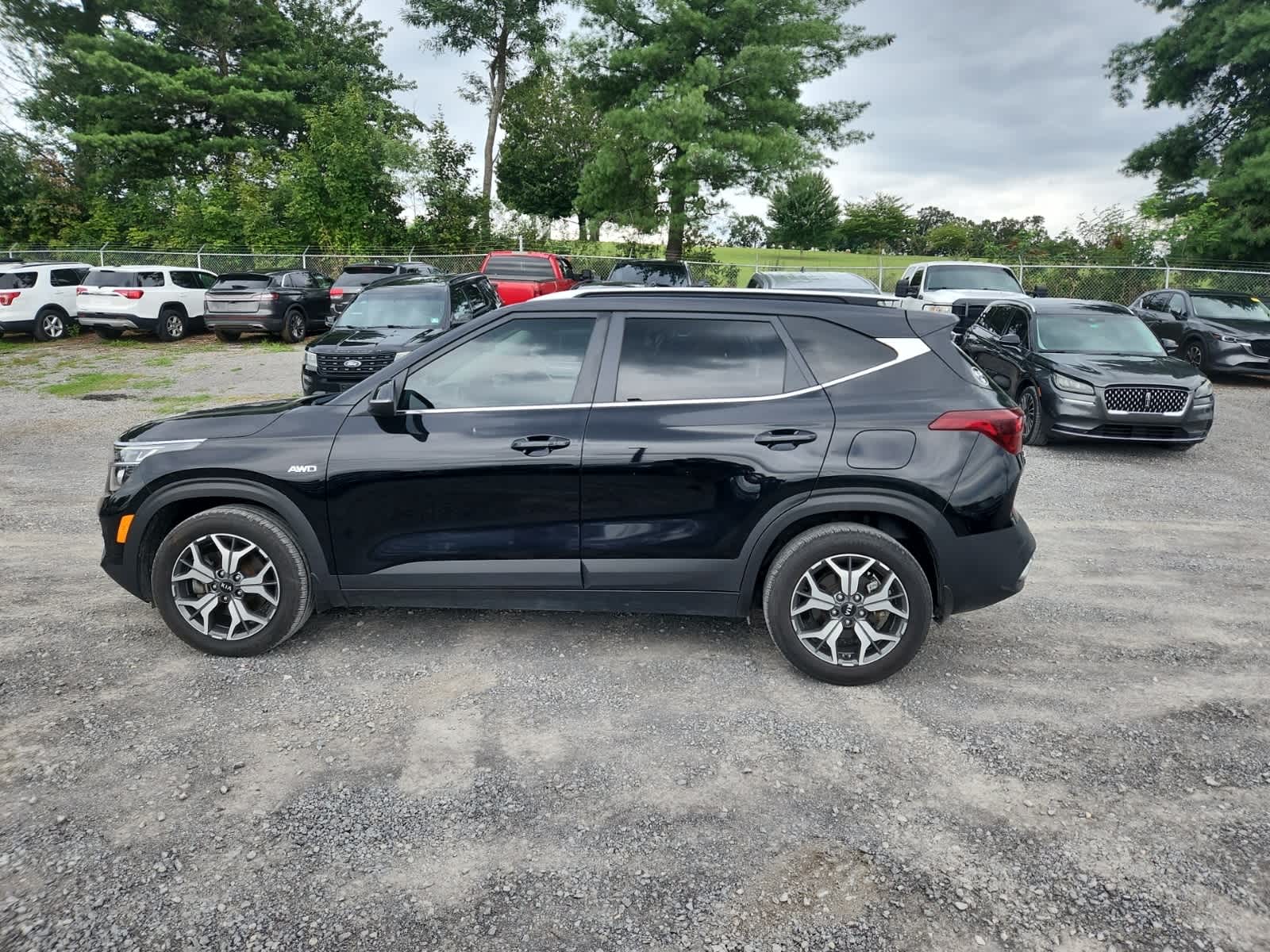 Thumbnail: 2021 Kia Seltos - 2