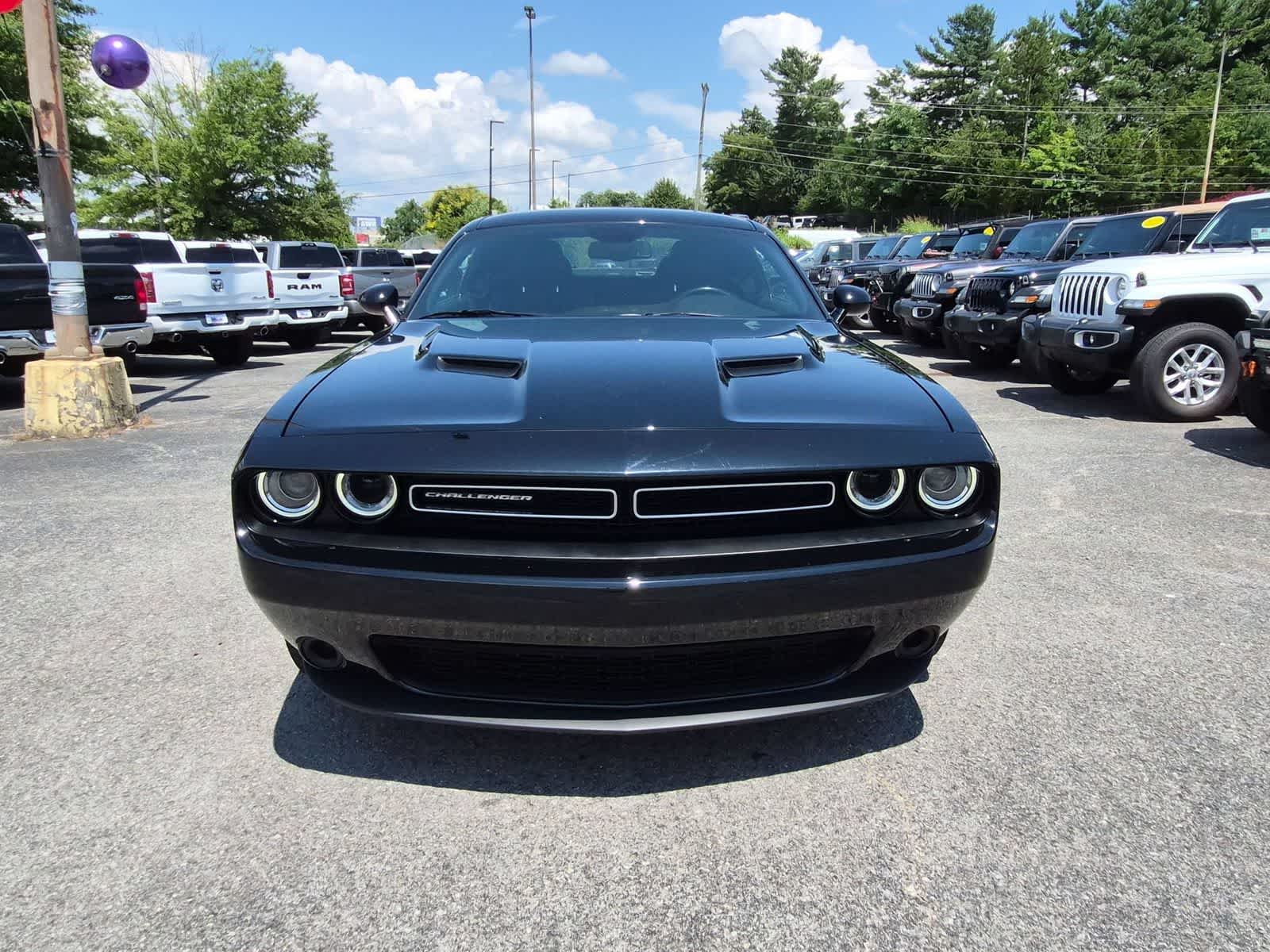 Thumbnail: 2019 Dodge Challenger - 9