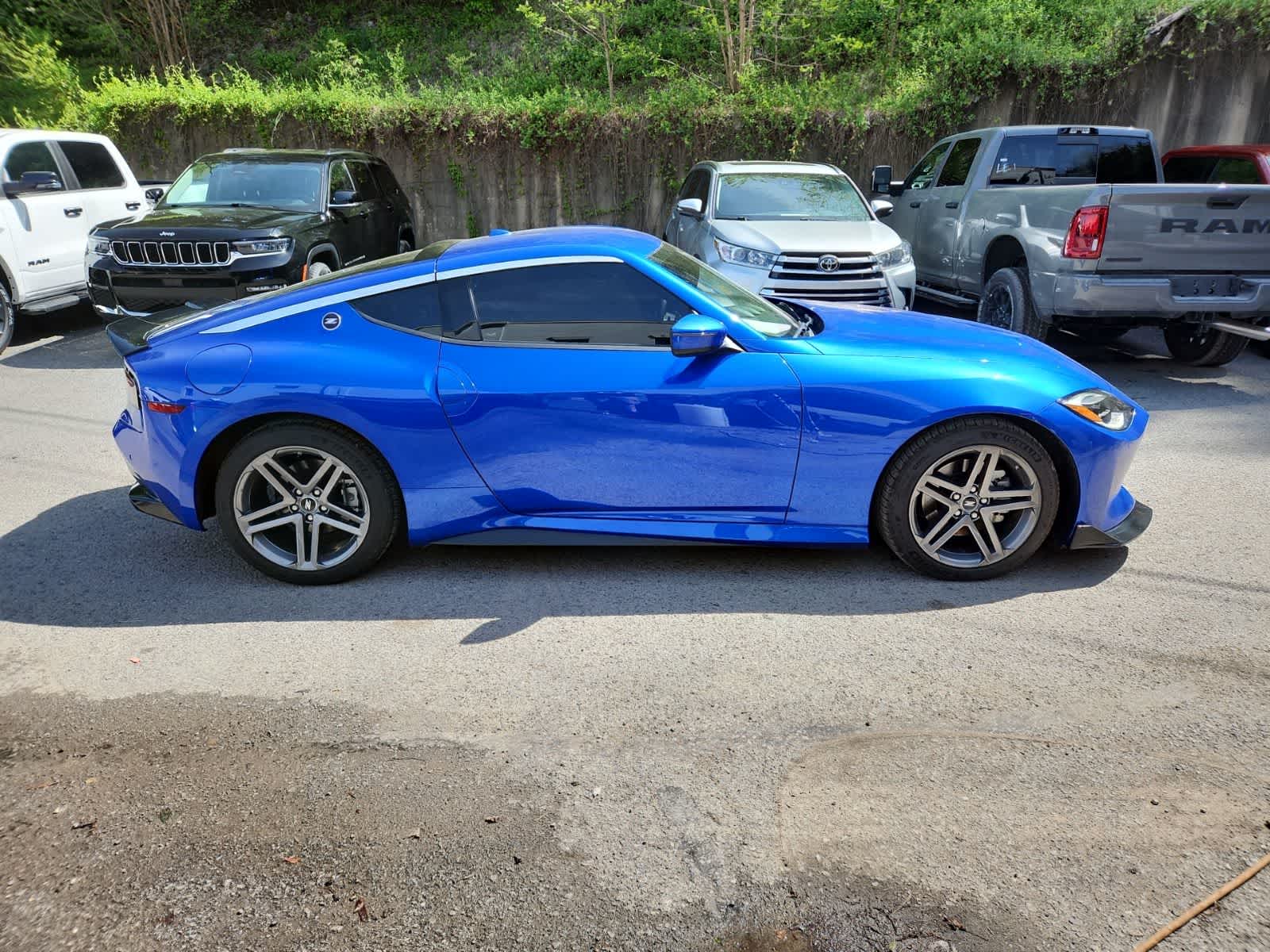 Thumbnail: 2025 Nissan Z - 6