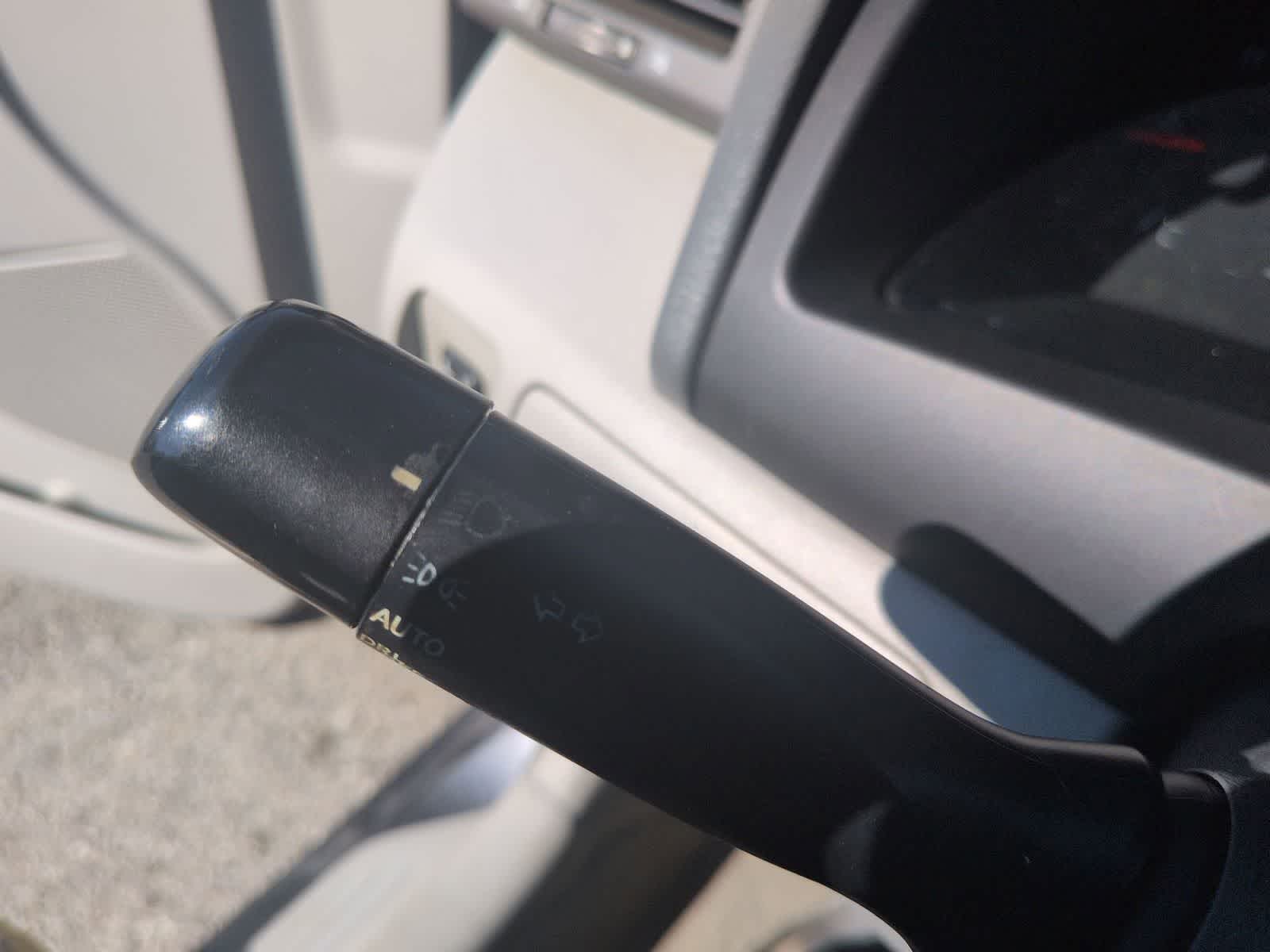 Thumbnail: 2011 Toyota Camry - 24