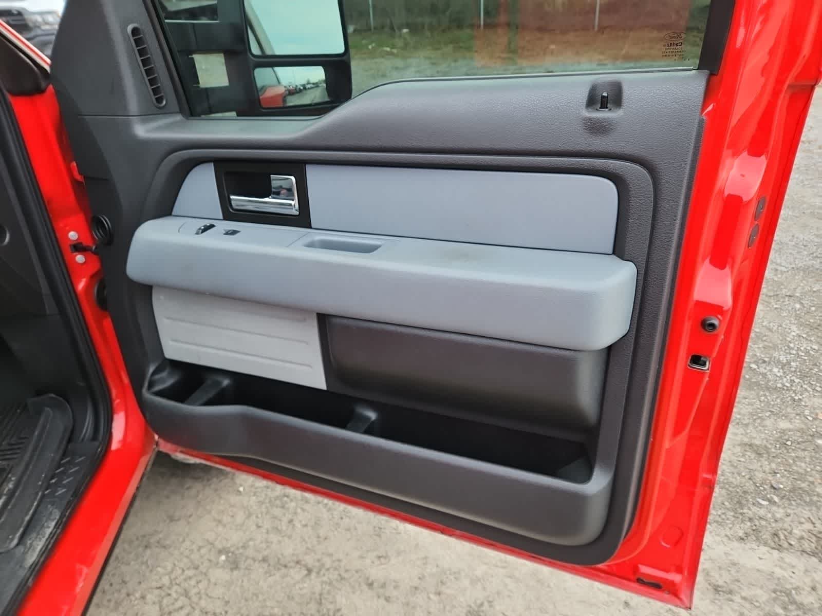 Thumbnail: 2014 Ford F-150 - 23