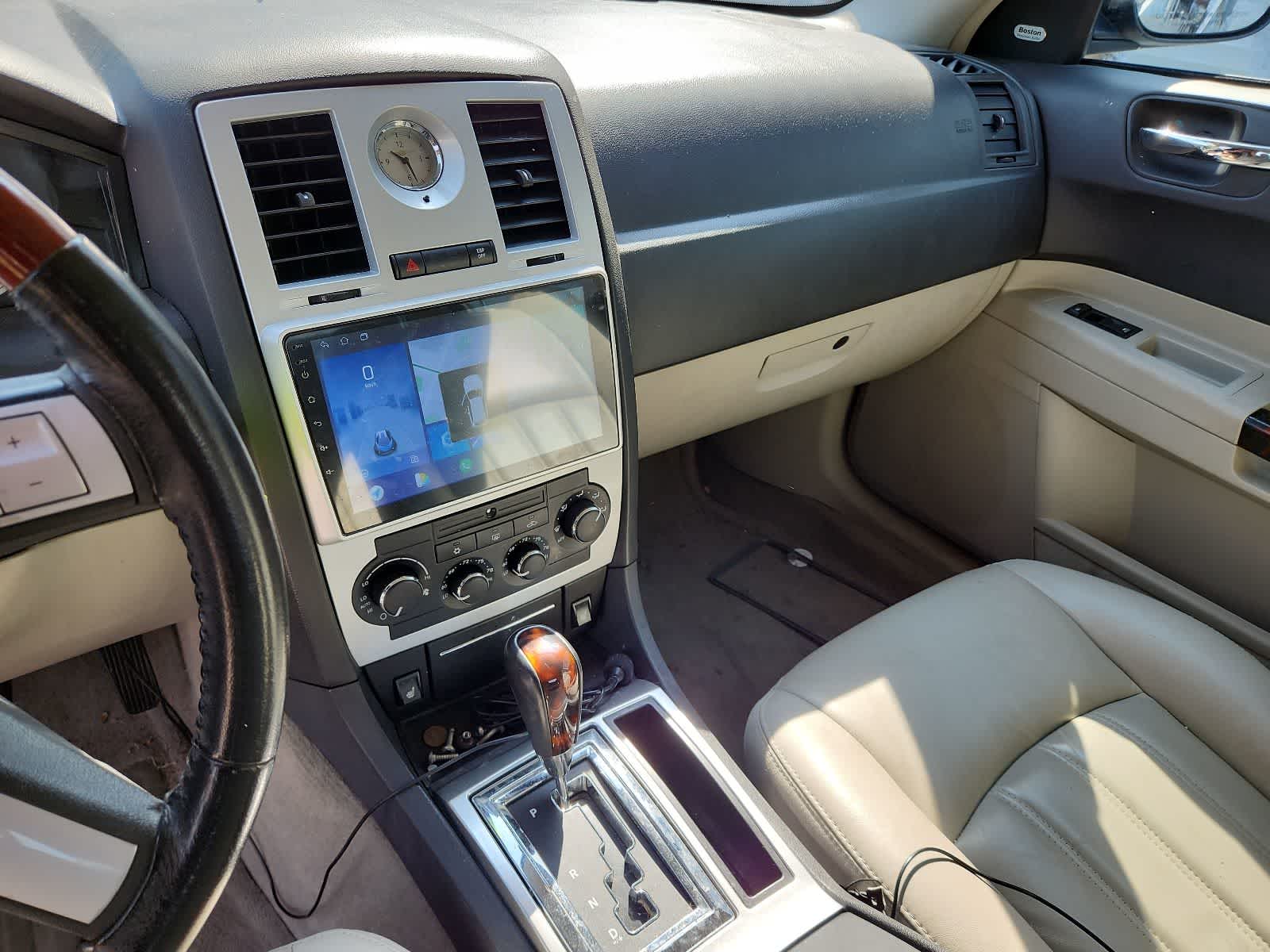 Thumbnail: 2006 Chrysler 300 - 10