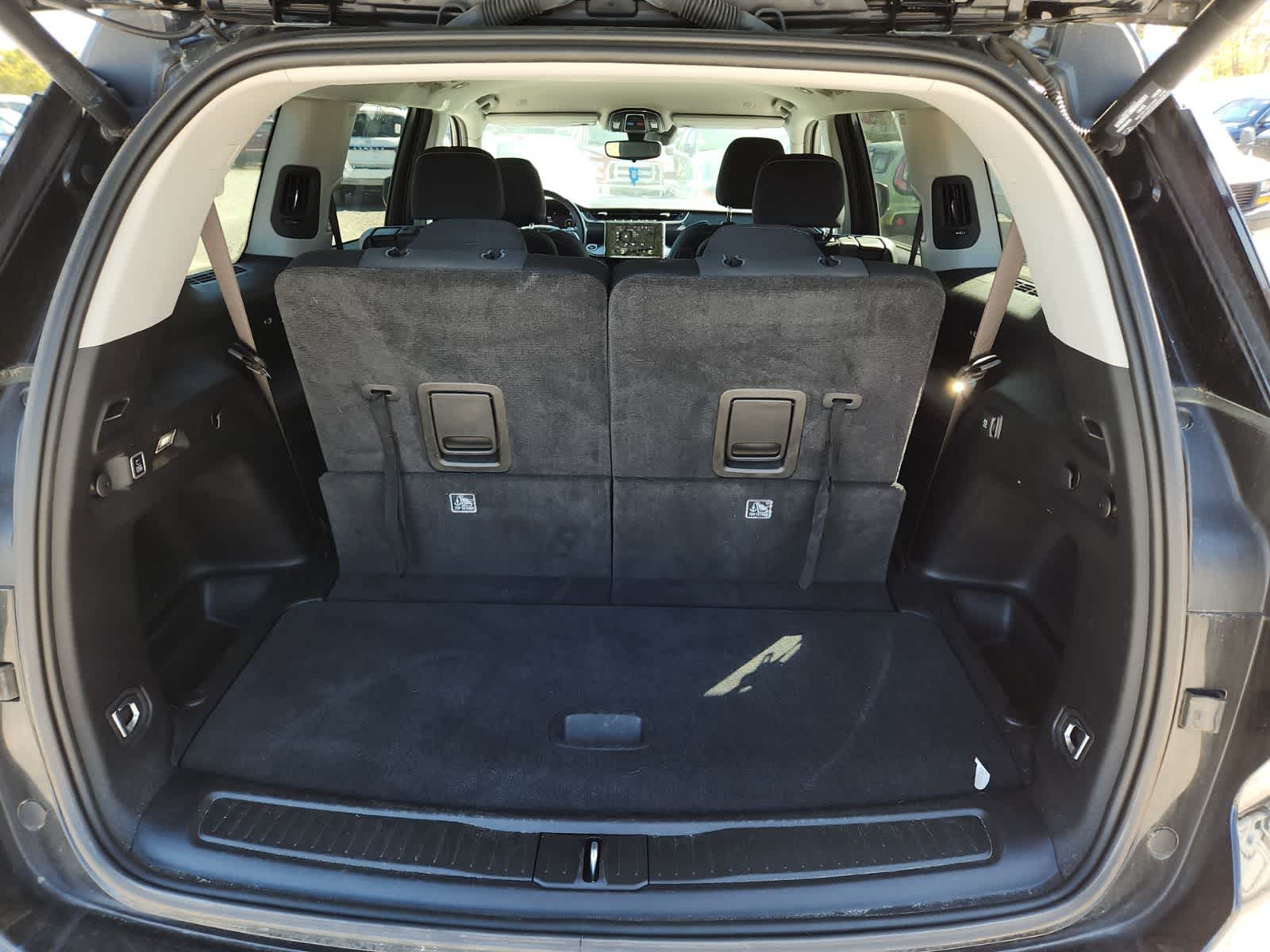 Thumbnail: 2021 Jeep Grand Cherokee L - 25