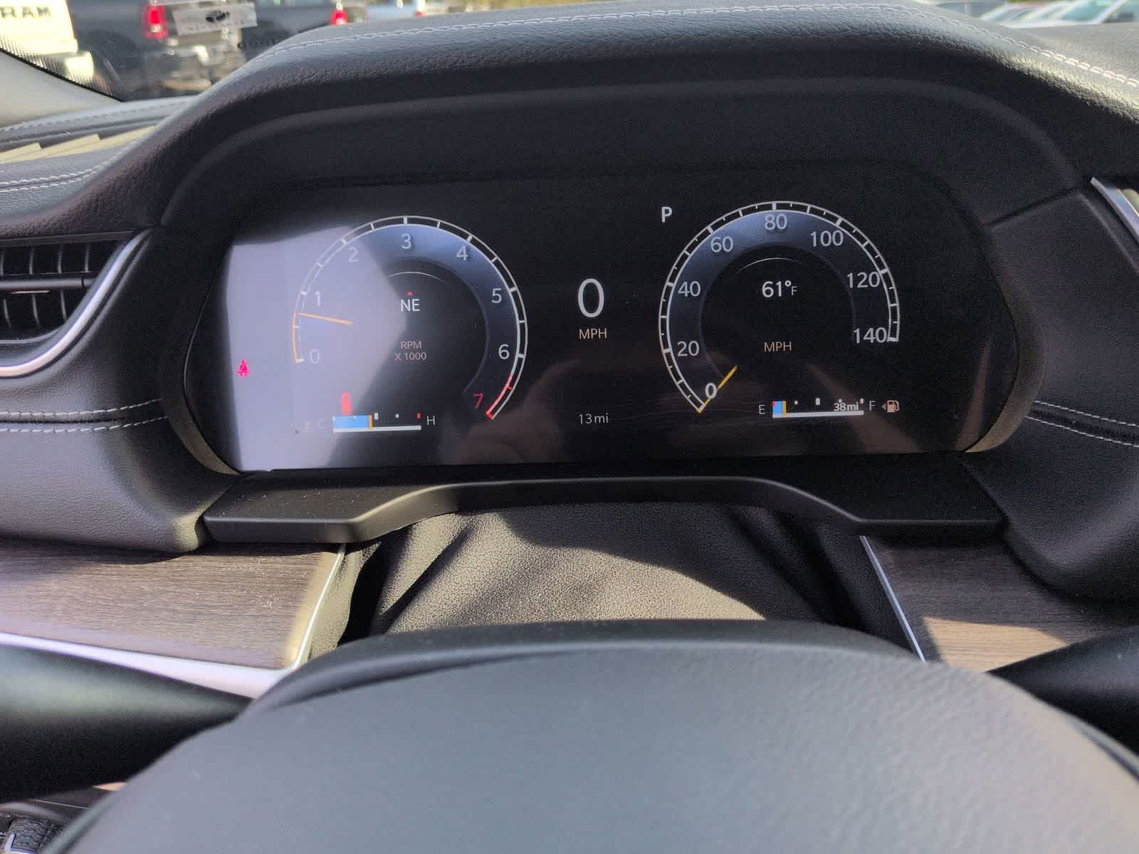 Thumbnail: 2025 Jeep Grand Cherokee L - 32