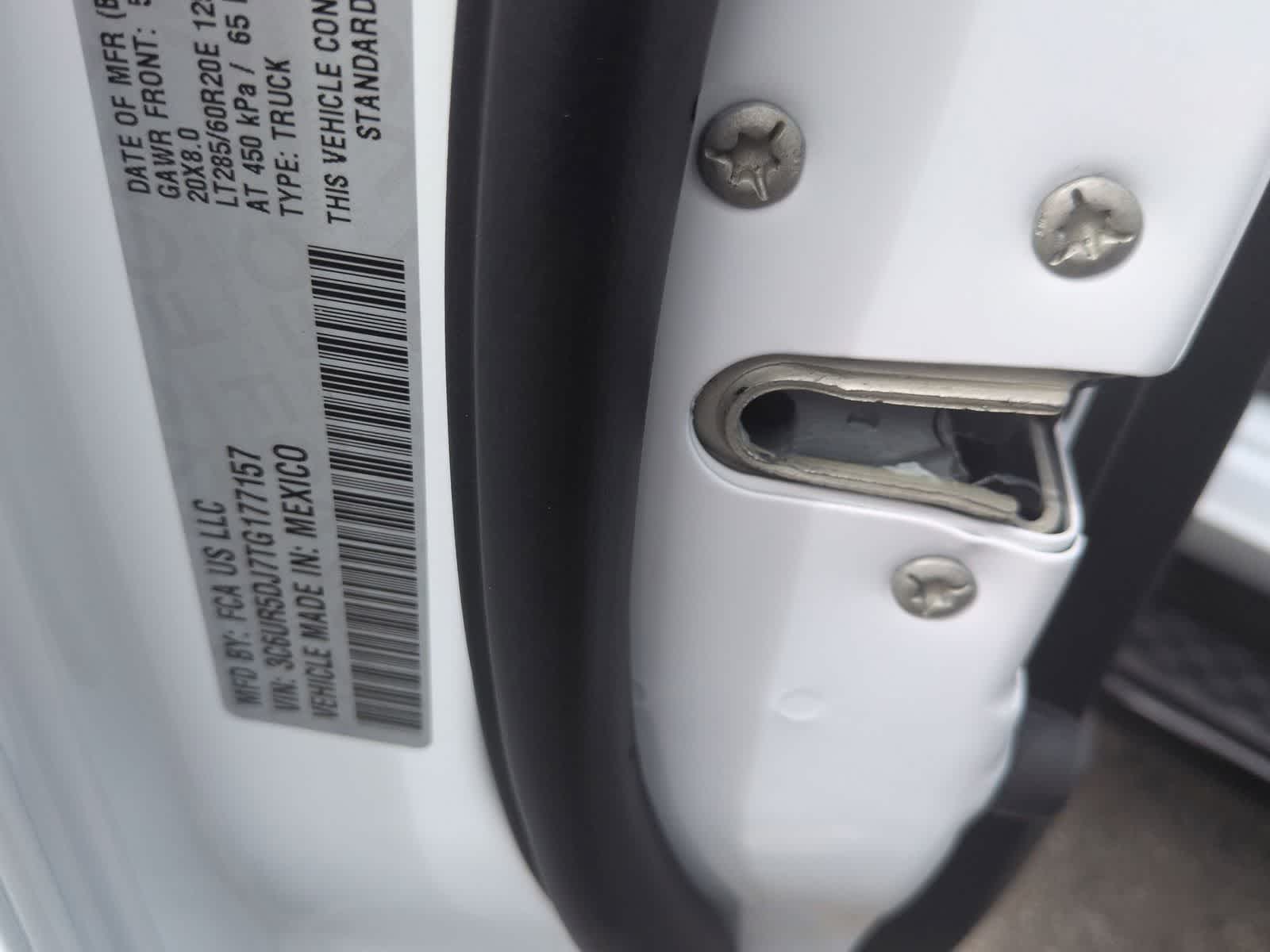 Thumbnail: 2026 RAM 2500 - 33