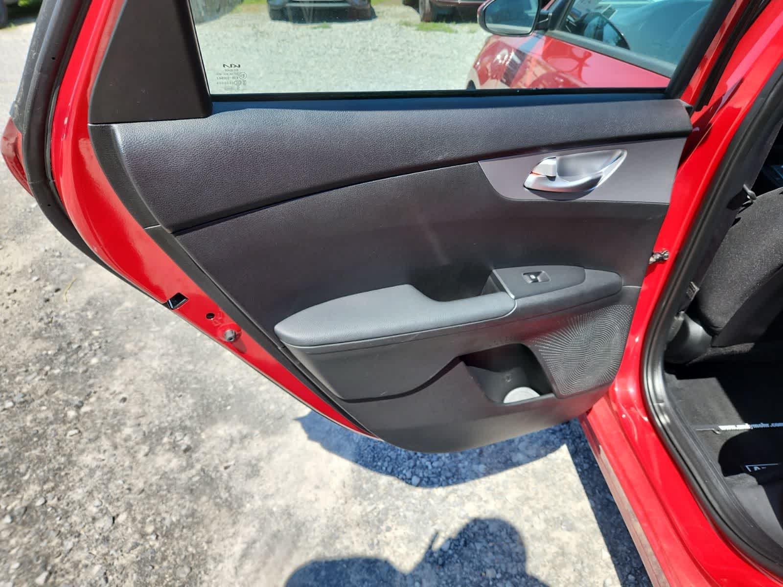 Thumbnail: 2023 Kia Forte - 26