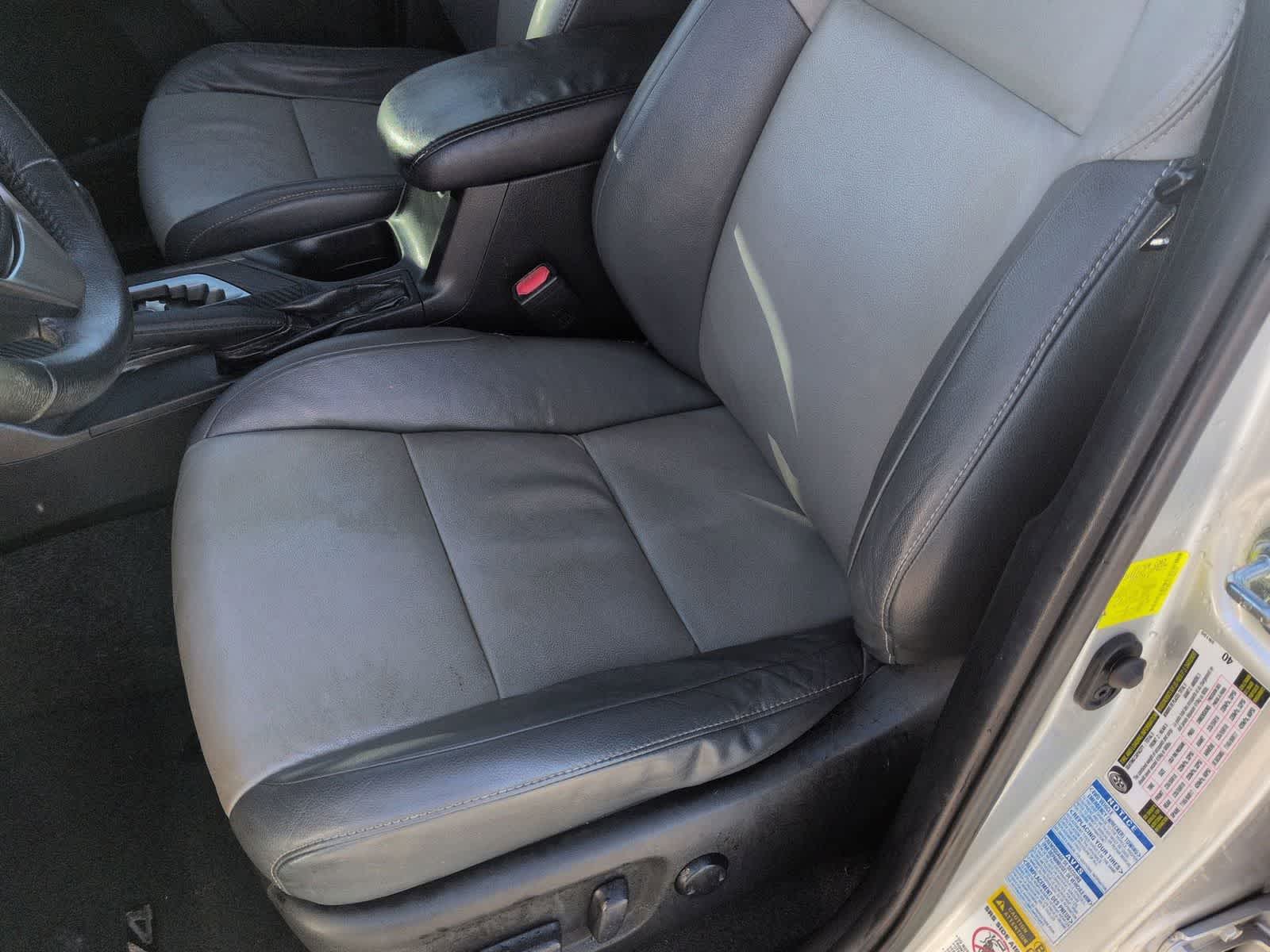 Thumbnail: 2015 Toyota RAV4 - 15