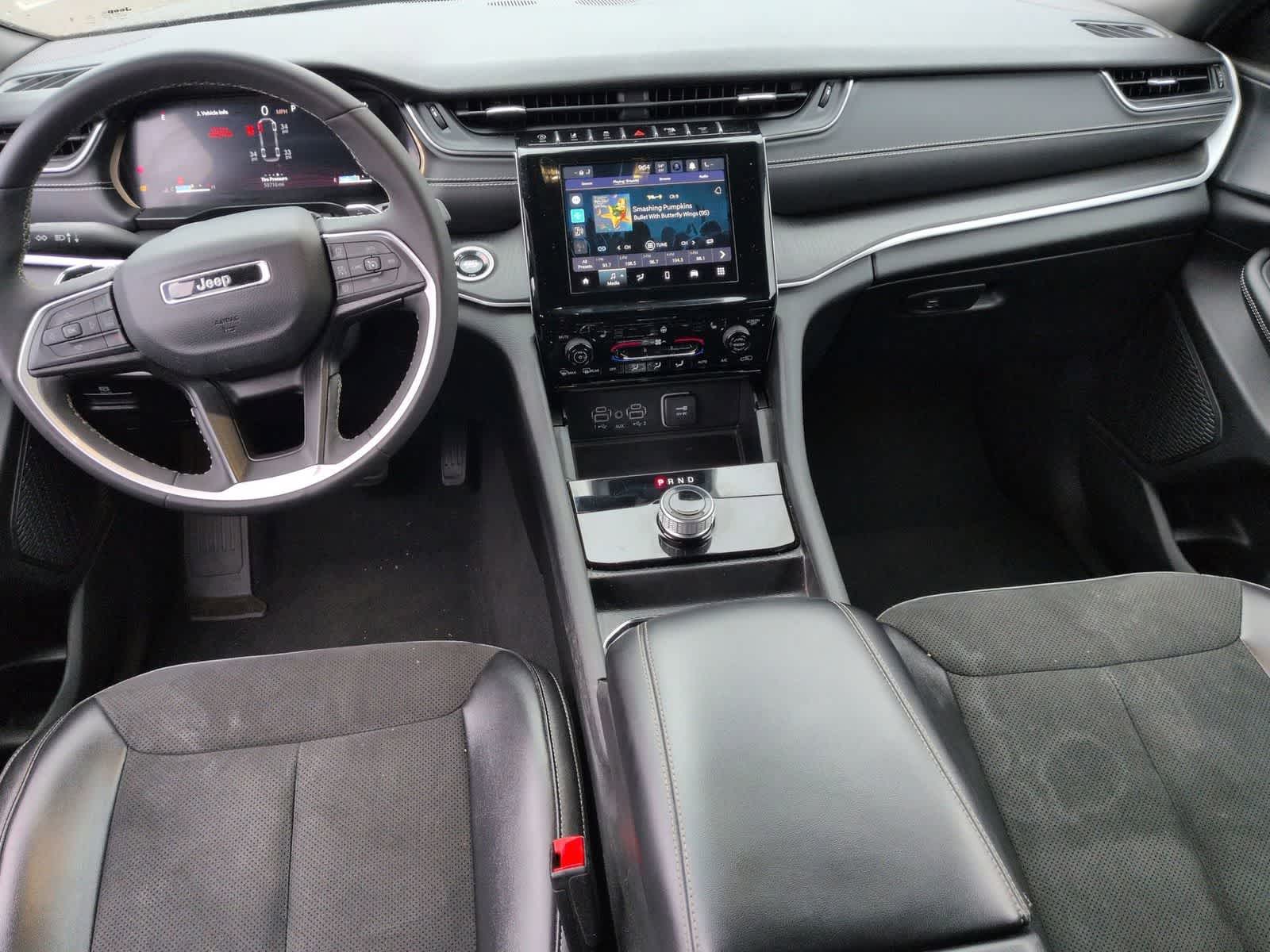 Thumbnail: 2024 Jeep Grand Cherokee L - 14