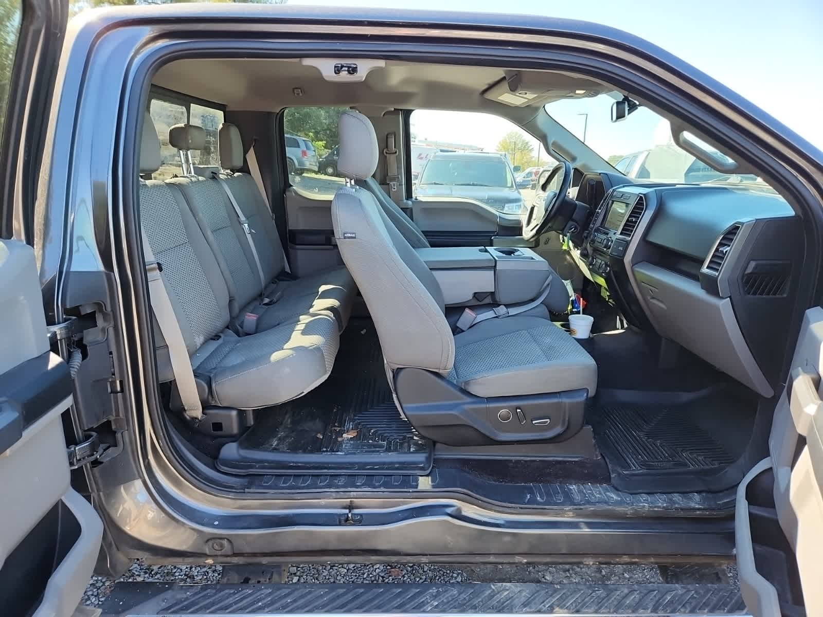 Thumbnail: 2016 Ford F-150 - 24