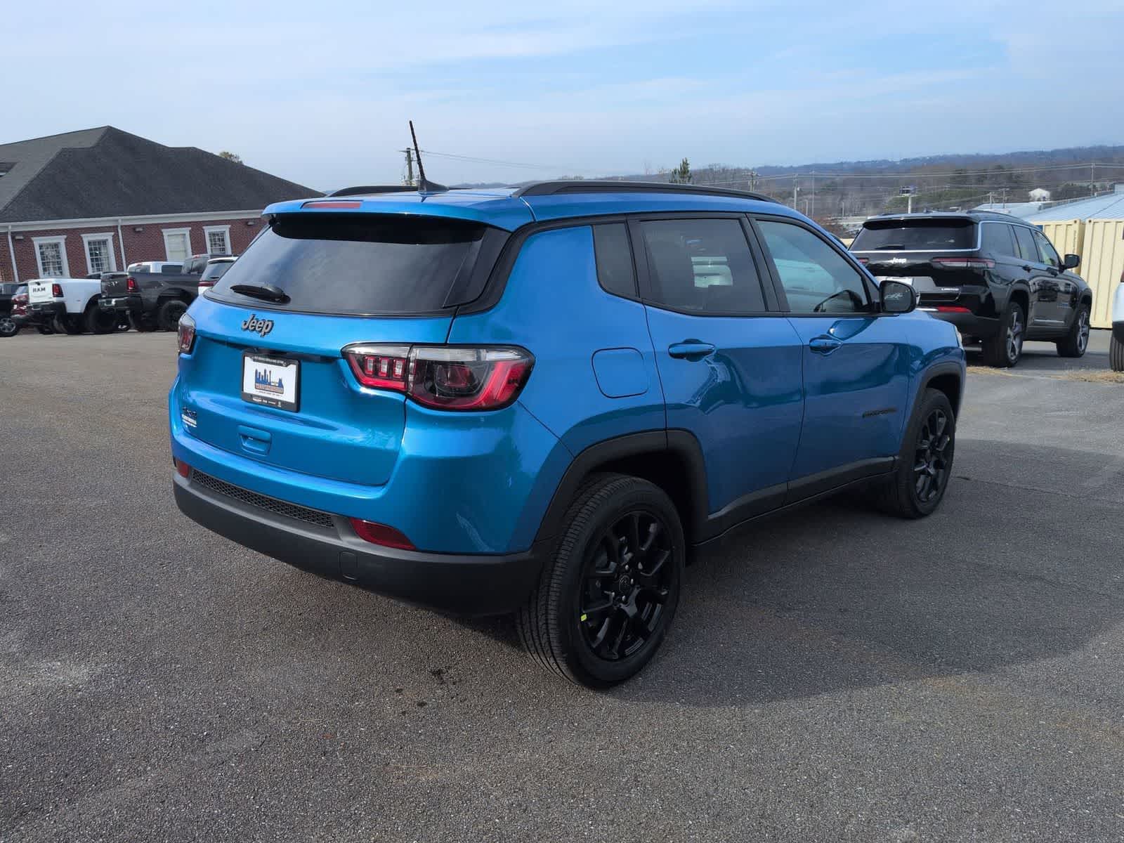 Thumbnail: 2026 Jeep Compass - 8