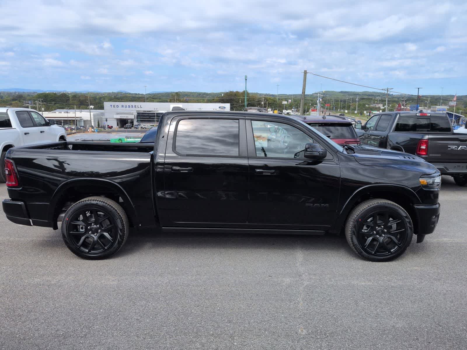 Thumbnail: 2026 RAM 1500 - 9