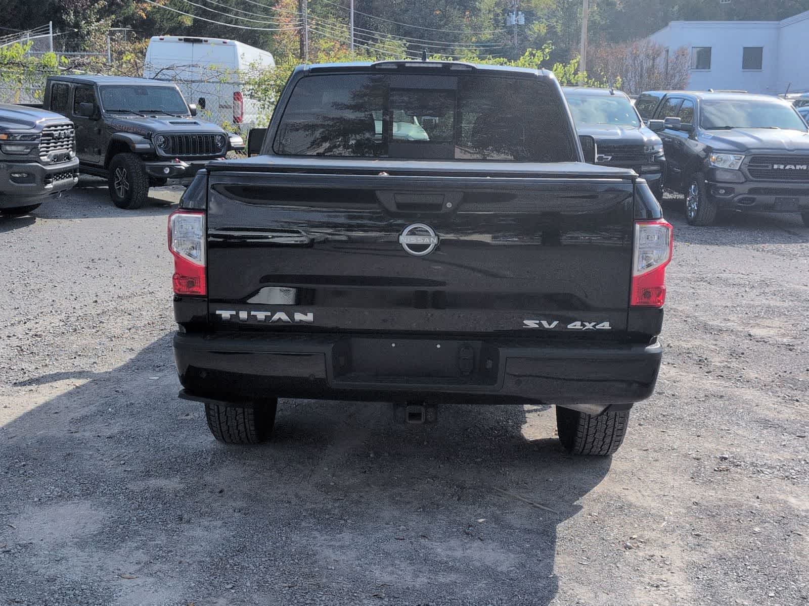 Thumbnail: 2024 Nissan Titan - 7