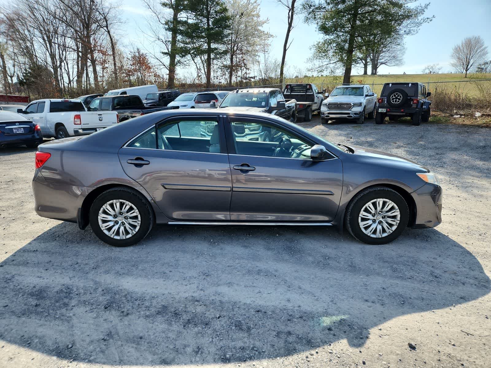 Thumbnail: 2014 Toyota Camry - 6