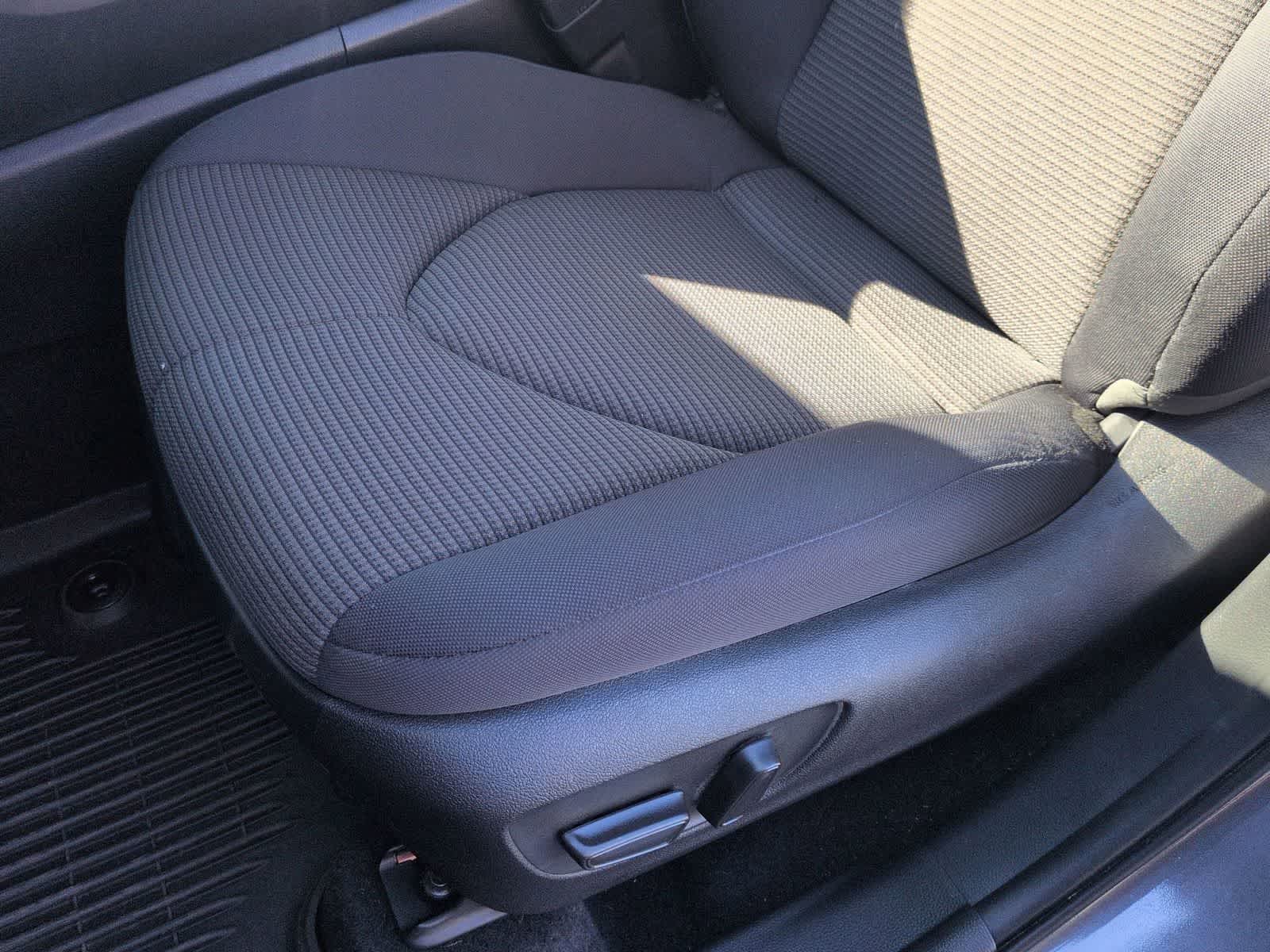 Thumbnail: 2024 Toyota Highlander - 14