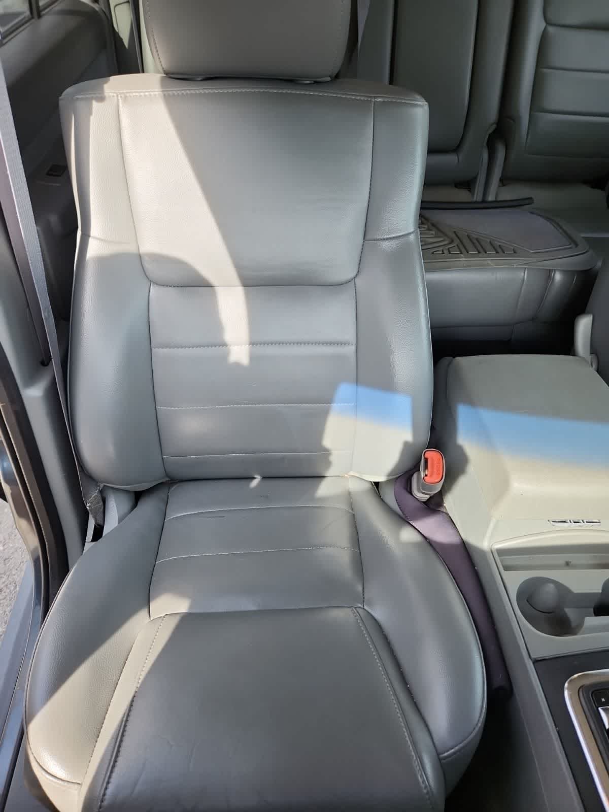 Thumbnail: 2007 Jeep Commander - 18