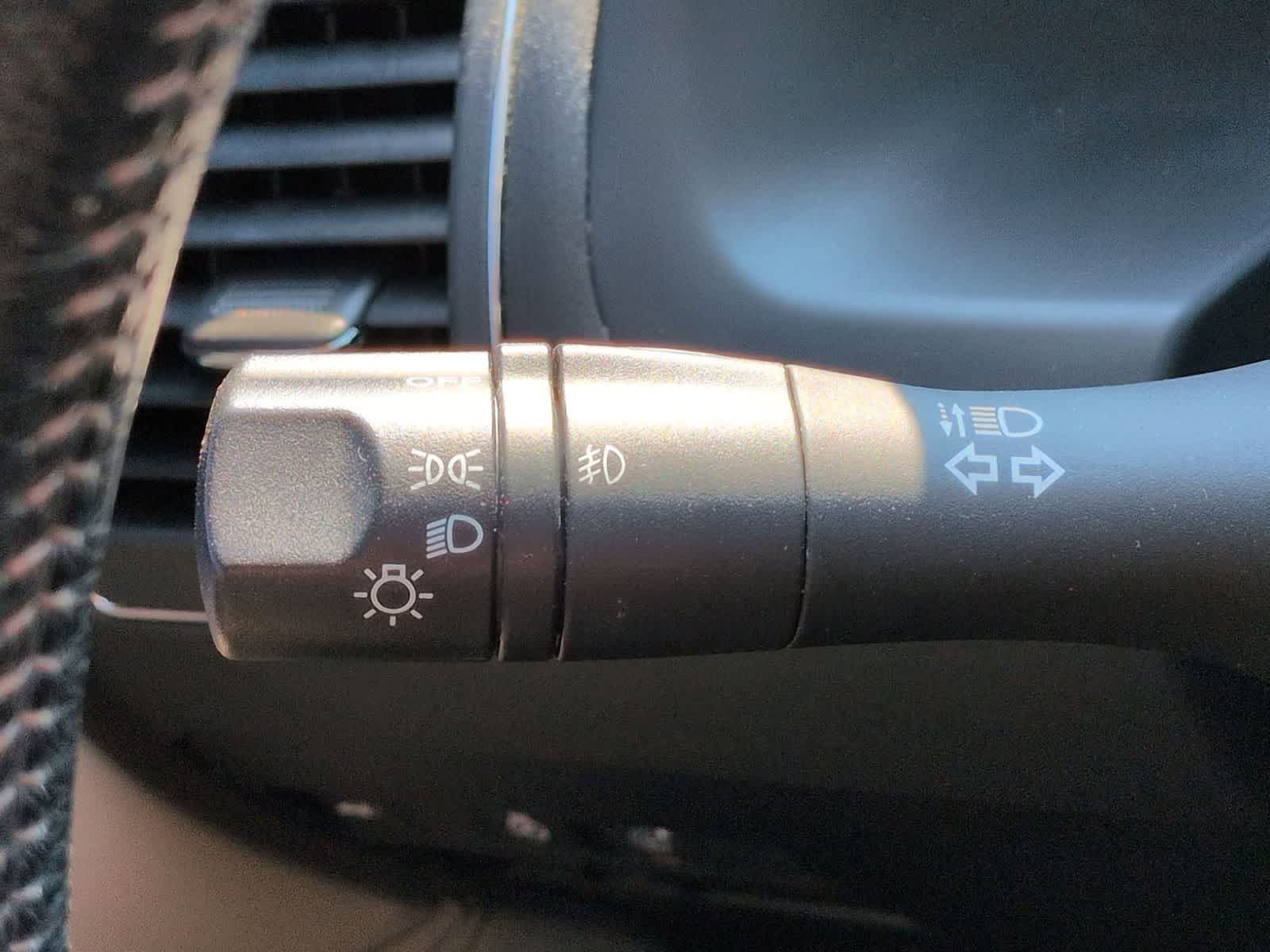 Thumbnail: 2021 Nissan Armada - 26