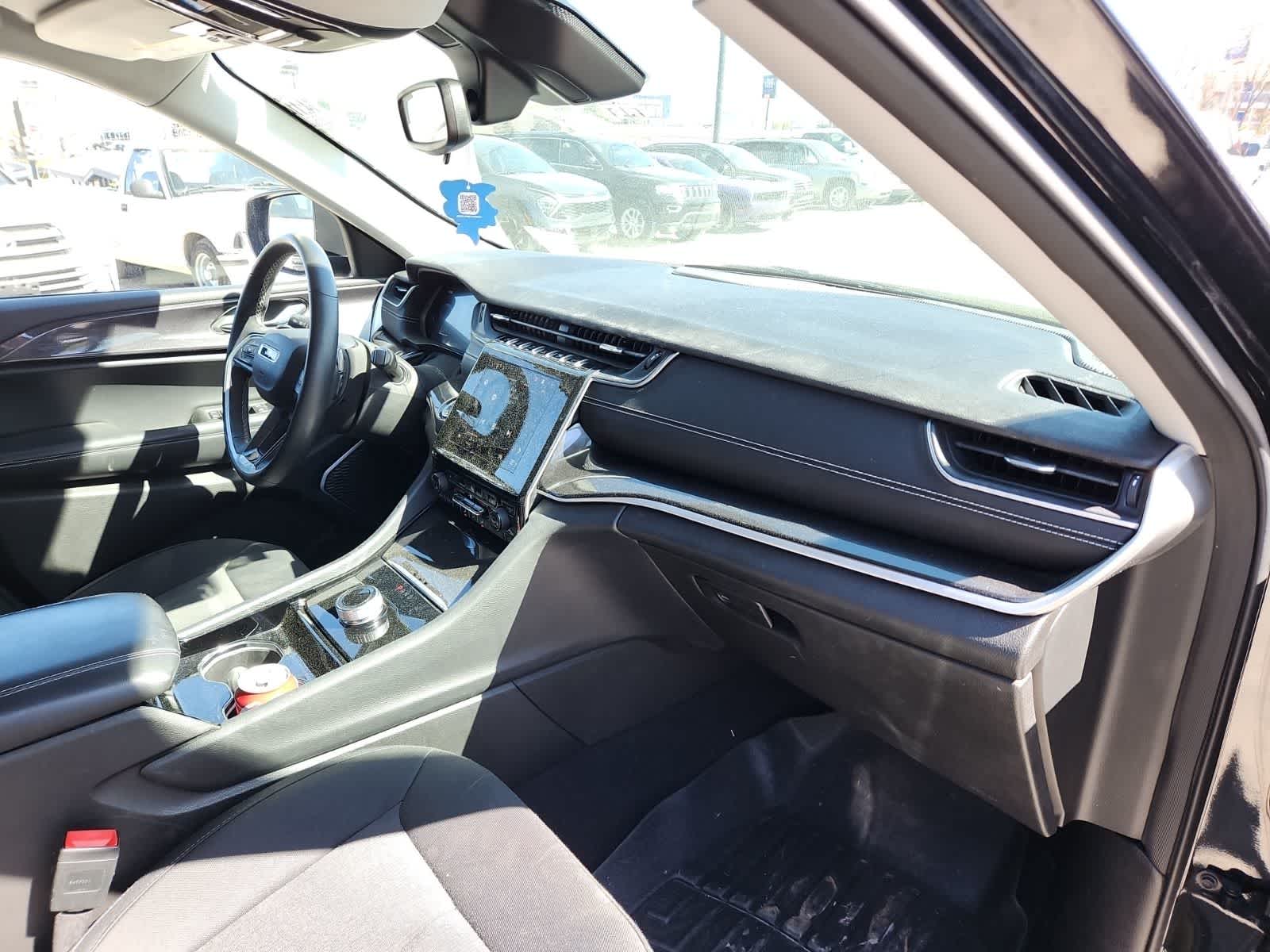 Thumbnail: 2021 Jeep Grand Cherokee L - 17