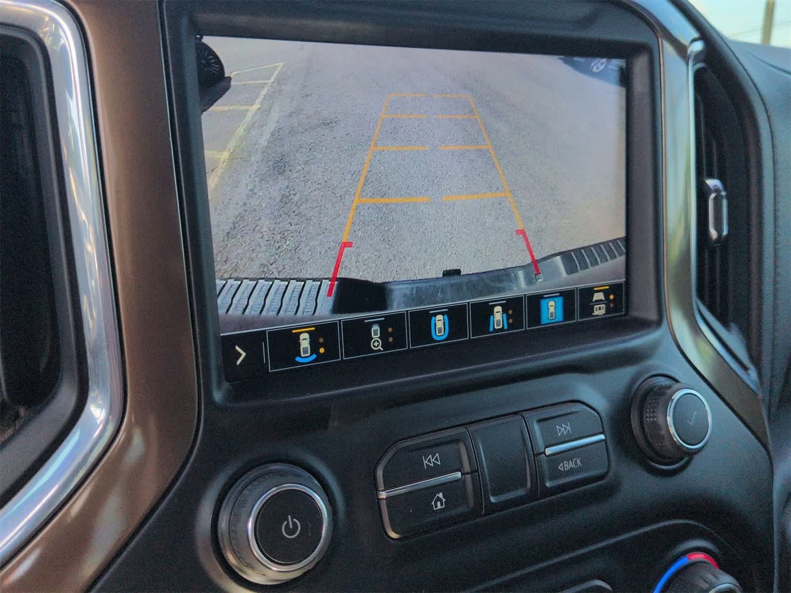 Thumbnail: 2021 Chevrolet Silverado 3500 - 29