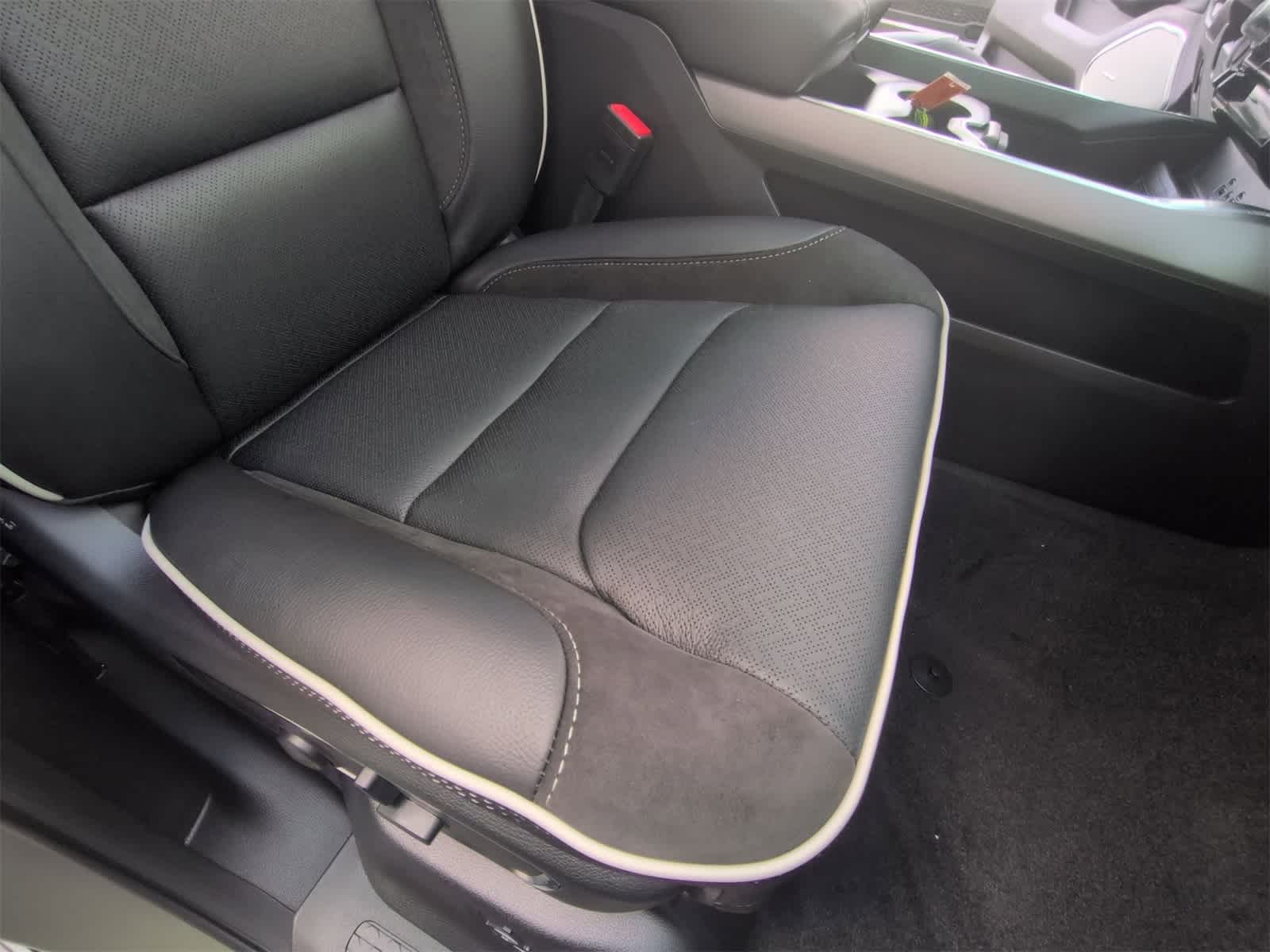 Thumbnail: 2026 RAM 1500 - 20