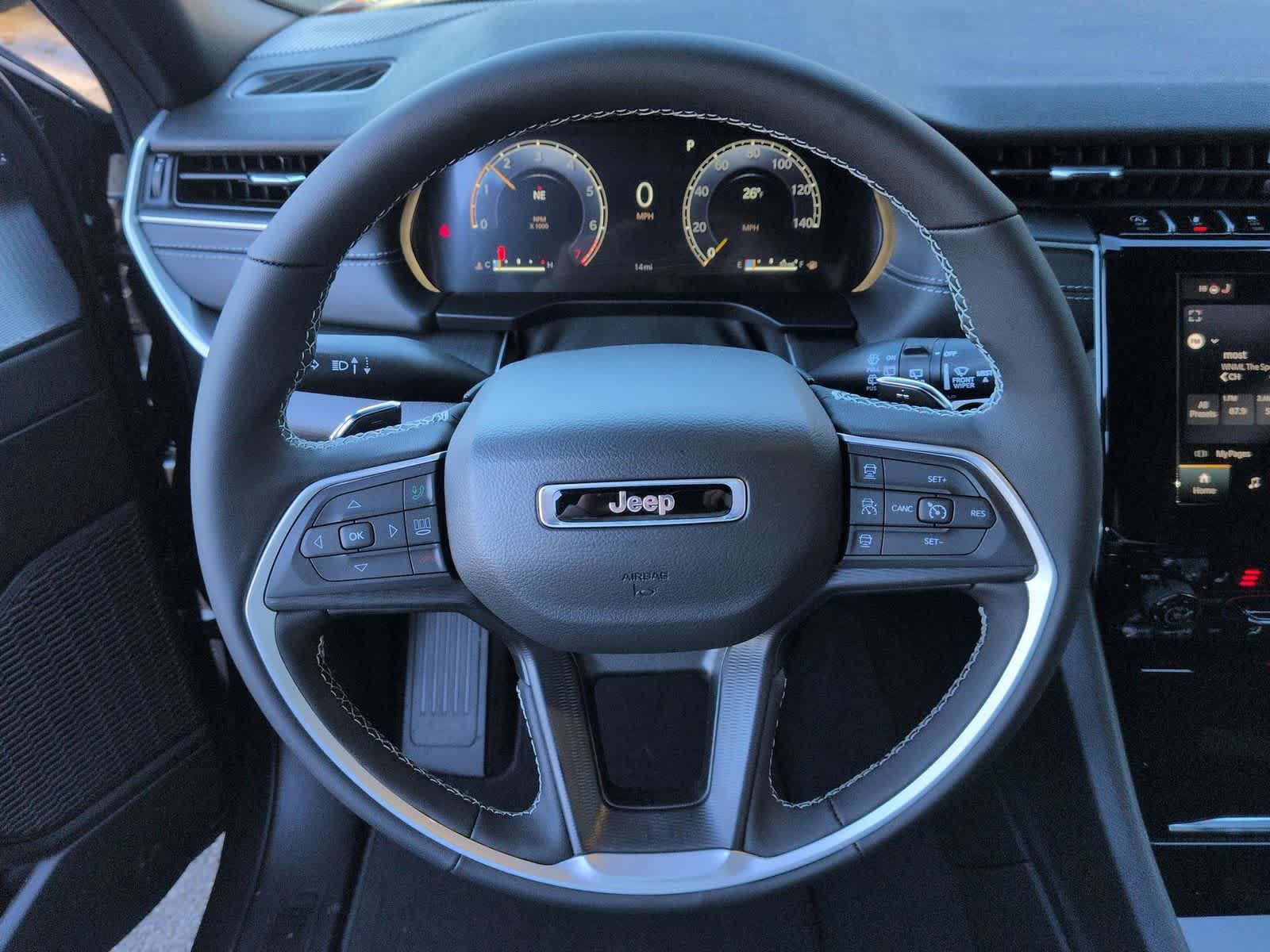 Thumbnail: 2025 Jeep Grand Cherokee L - 21